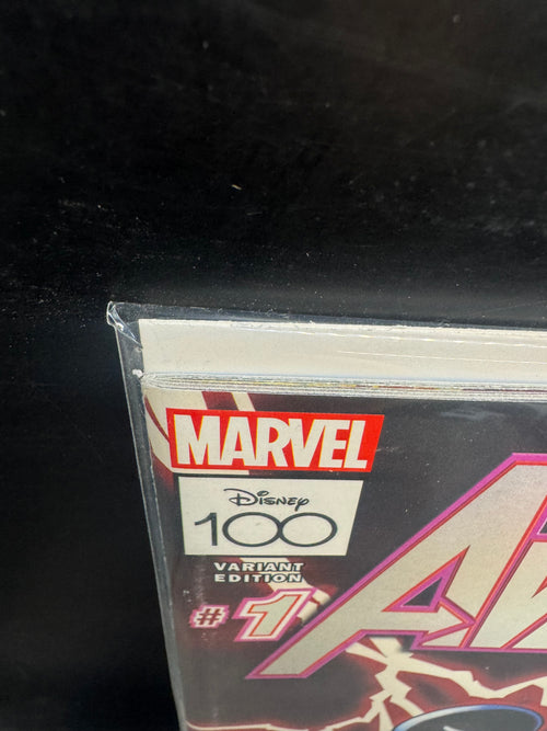 AMAZING SPIDERMAN 25 DISNEY 100 VARIANT NEW AVENGERS 1 HOMAGE MARVEL 2023
