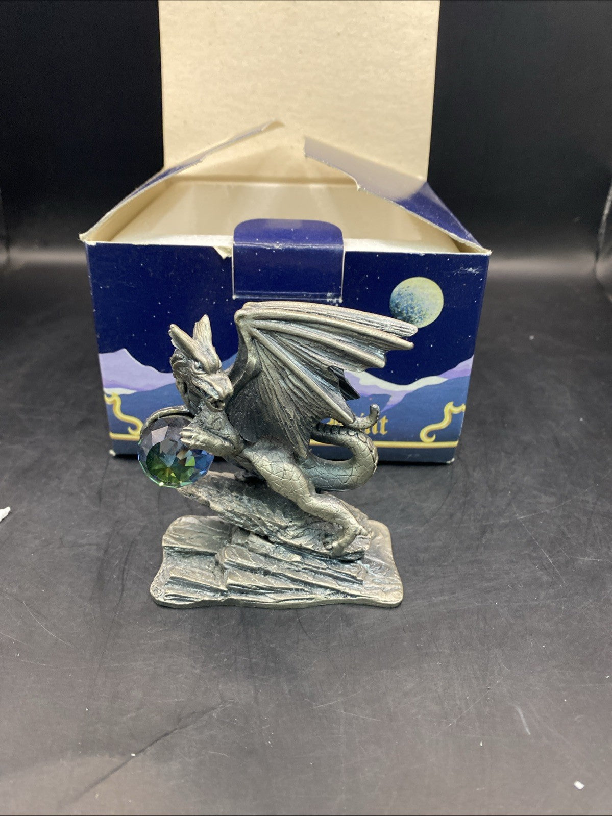 VTG Tudor Mint Collectable Myth & Magic Figurine, The Dragon Thief #3128 Boxed