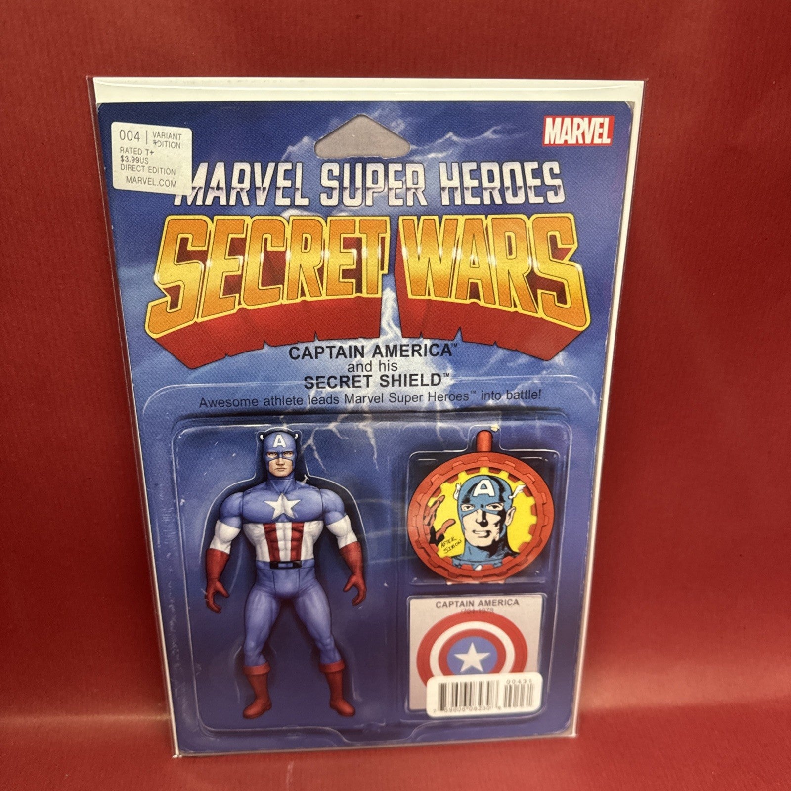 2015 Marvel Secret Wars Comic #4 Captain America Action Figure Variant Cover