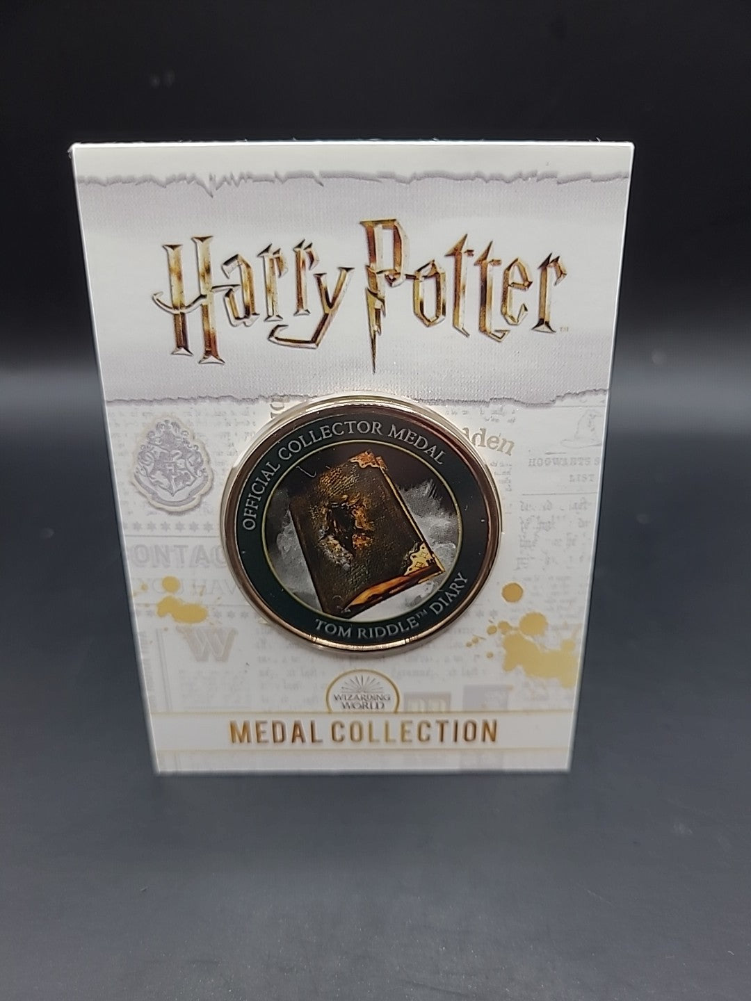 Harry Potter Official Medal Collection BLACK TOM RIDDLE DIARY