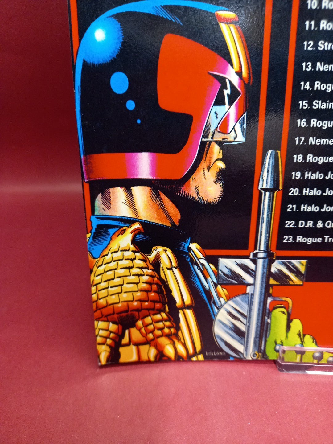 The Ballad Of Halo Jones Compilation Titan Books 1987 Books 1-3