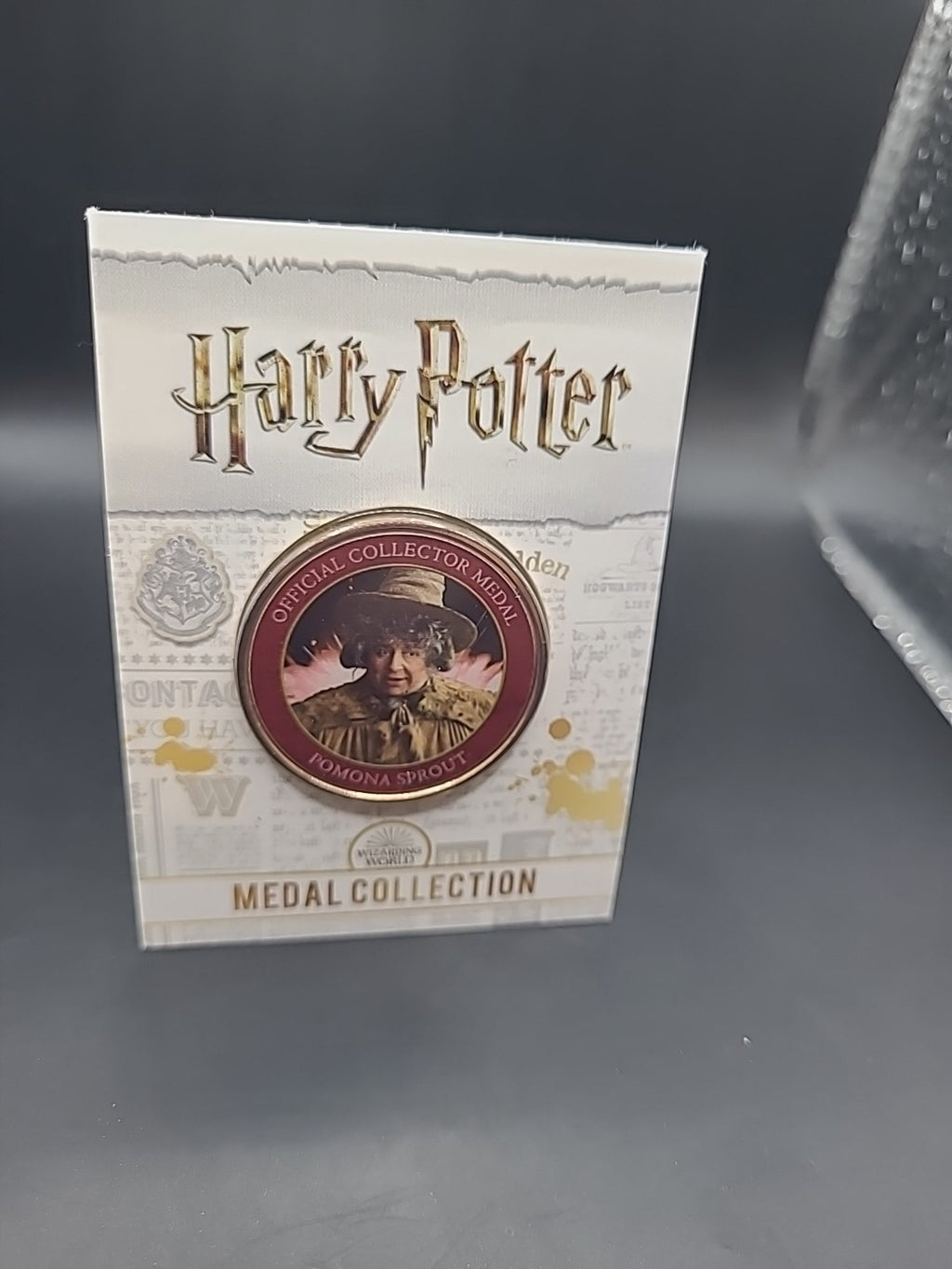 Harry Potter Medal Coin Collection - Characters - Pomona Sprout