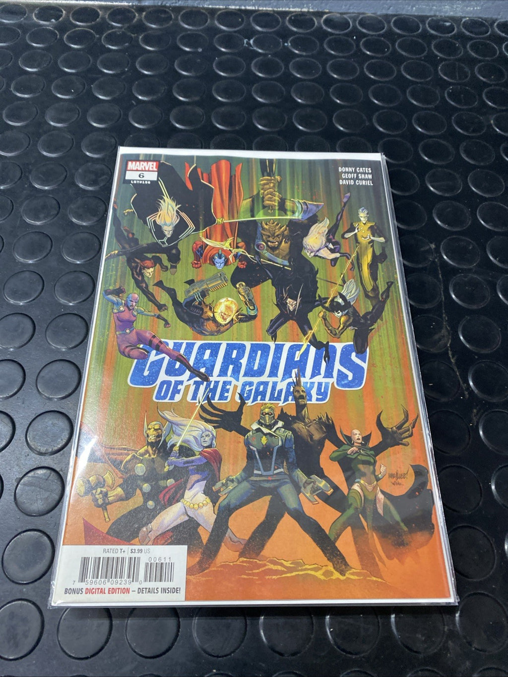 Marvel comics bundle X6