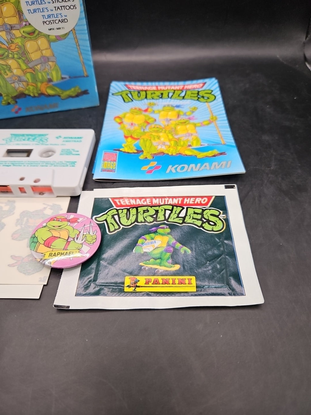 Teenage Mutant Ninja Turtles Amstrad Game With Stickers, Tattoos And Badge