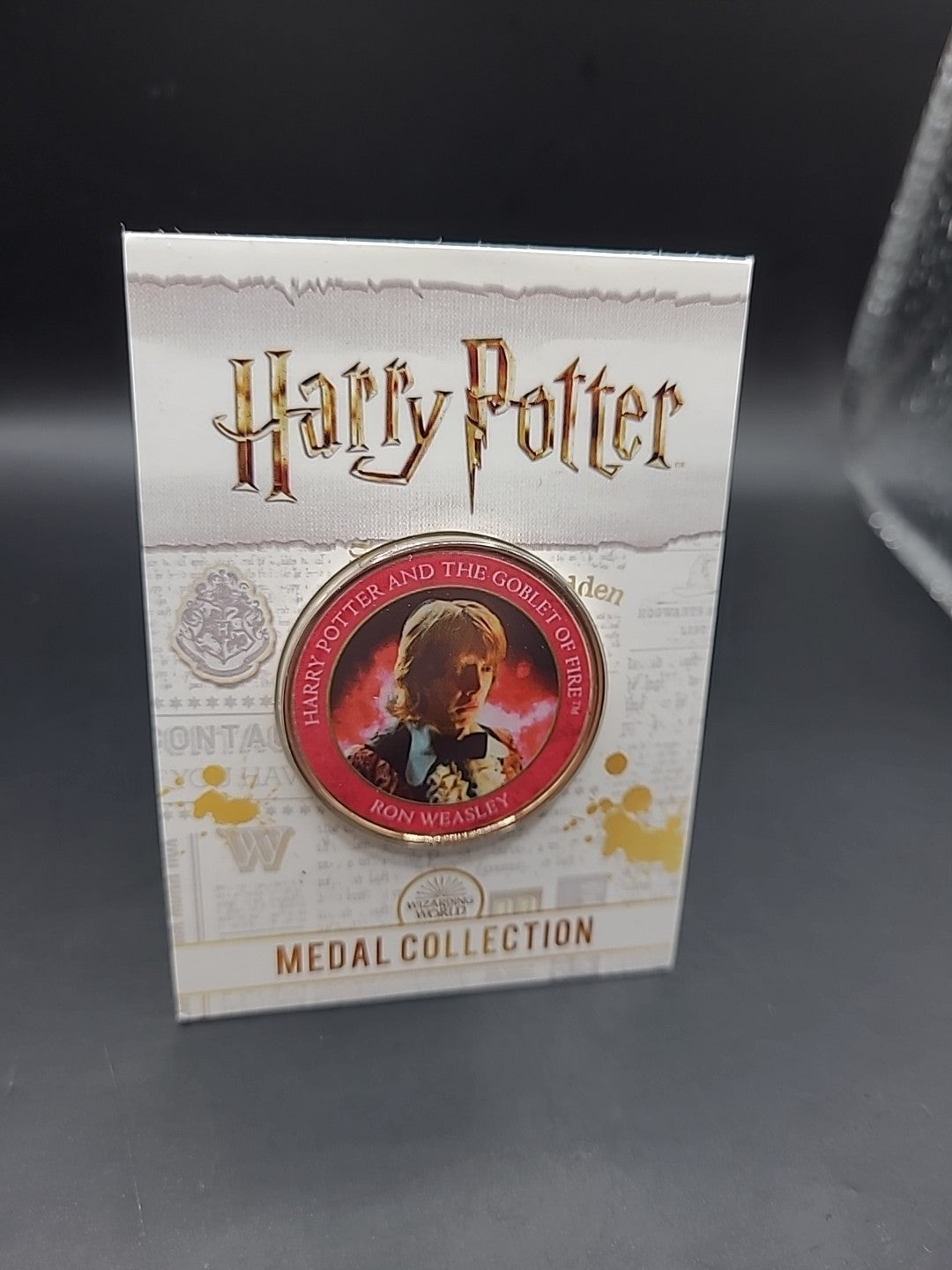RARE HARRY POTTER MEDAL COIN IN CARD THE GOBLET OF FIRE RON WEASLEY ROWLING