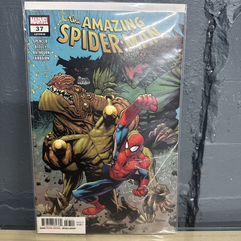 THE AMAZING SPIDER-MAN #37 LGY #838 (2018) VF/NM MARVEL