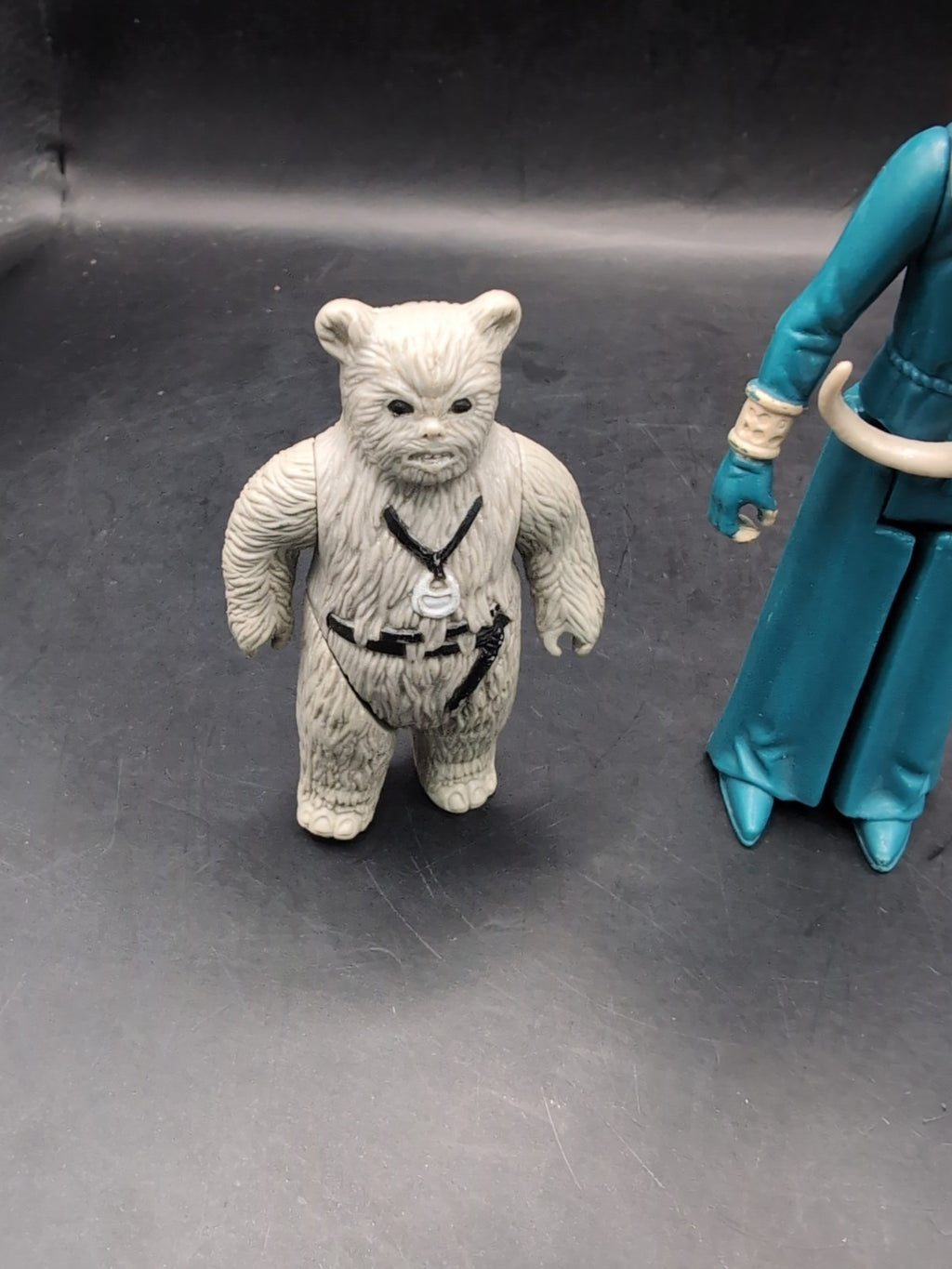 3 X Vintage Kenner Star Wars Figures Chirpa Ewok, Nikto & Bib Fortuna