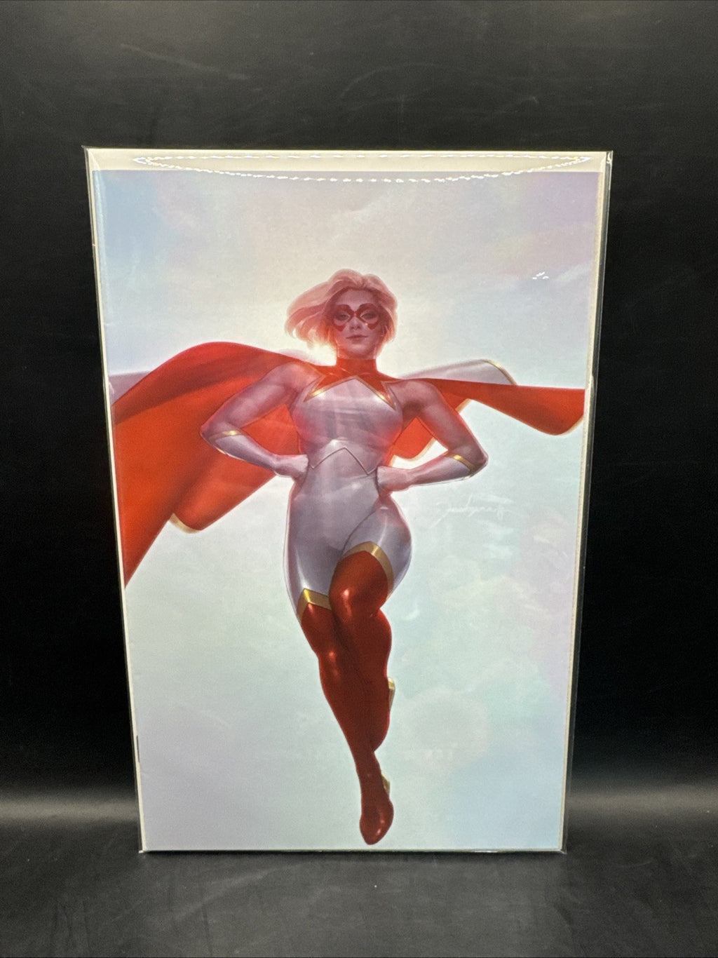 Star #1 Jeehyung Lee Variant 2020 Virgin Variant Captain Marvel
