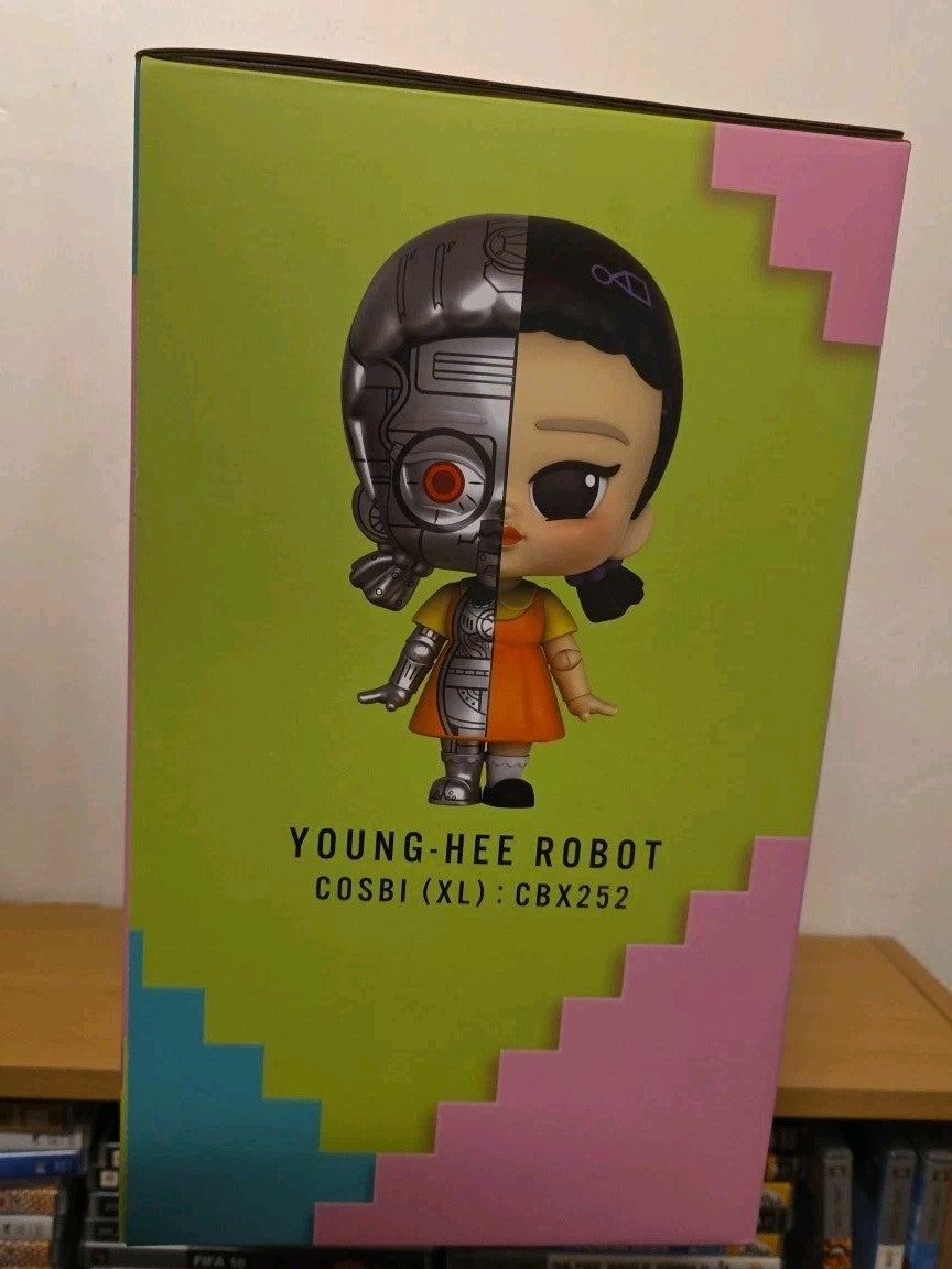 Hot Toys Cosbi Squid Game Young-hee Robot XL Size Action Figure Toy Sapience New