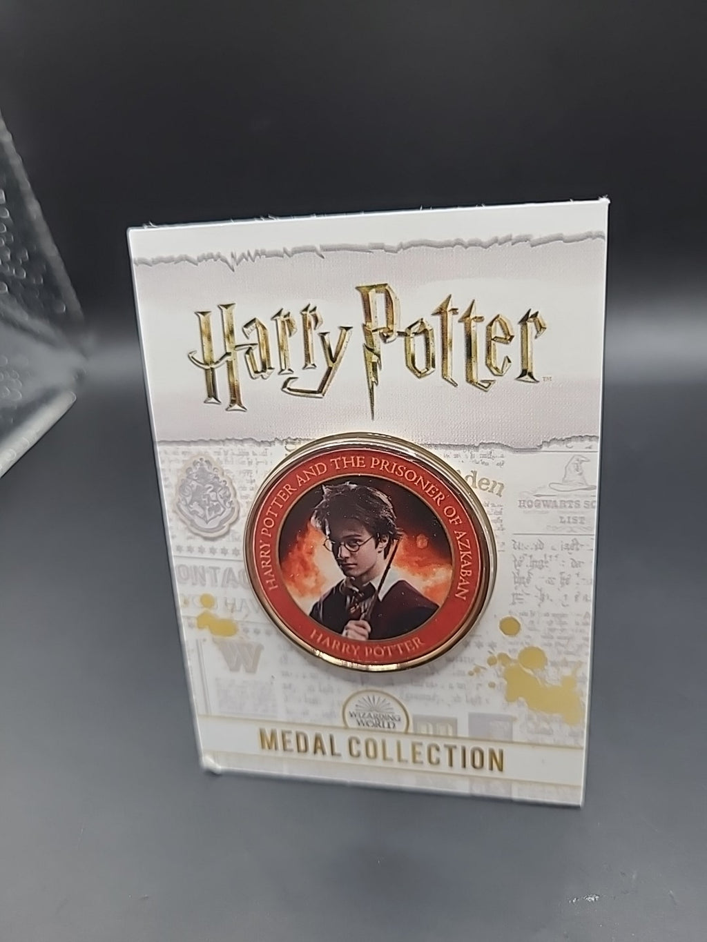 RARE HARRY POTTER MEDAL COIN PRISONER OF AZKABAN DANIEL RADCLIFFE