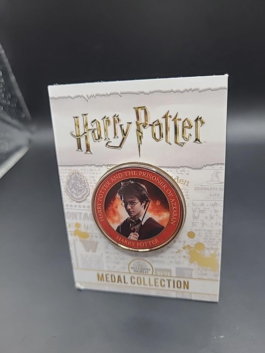 RARE HARRY POTTER MEDAL COIN PRISONER OF AZKABAN DANIEL RADCLIFFE