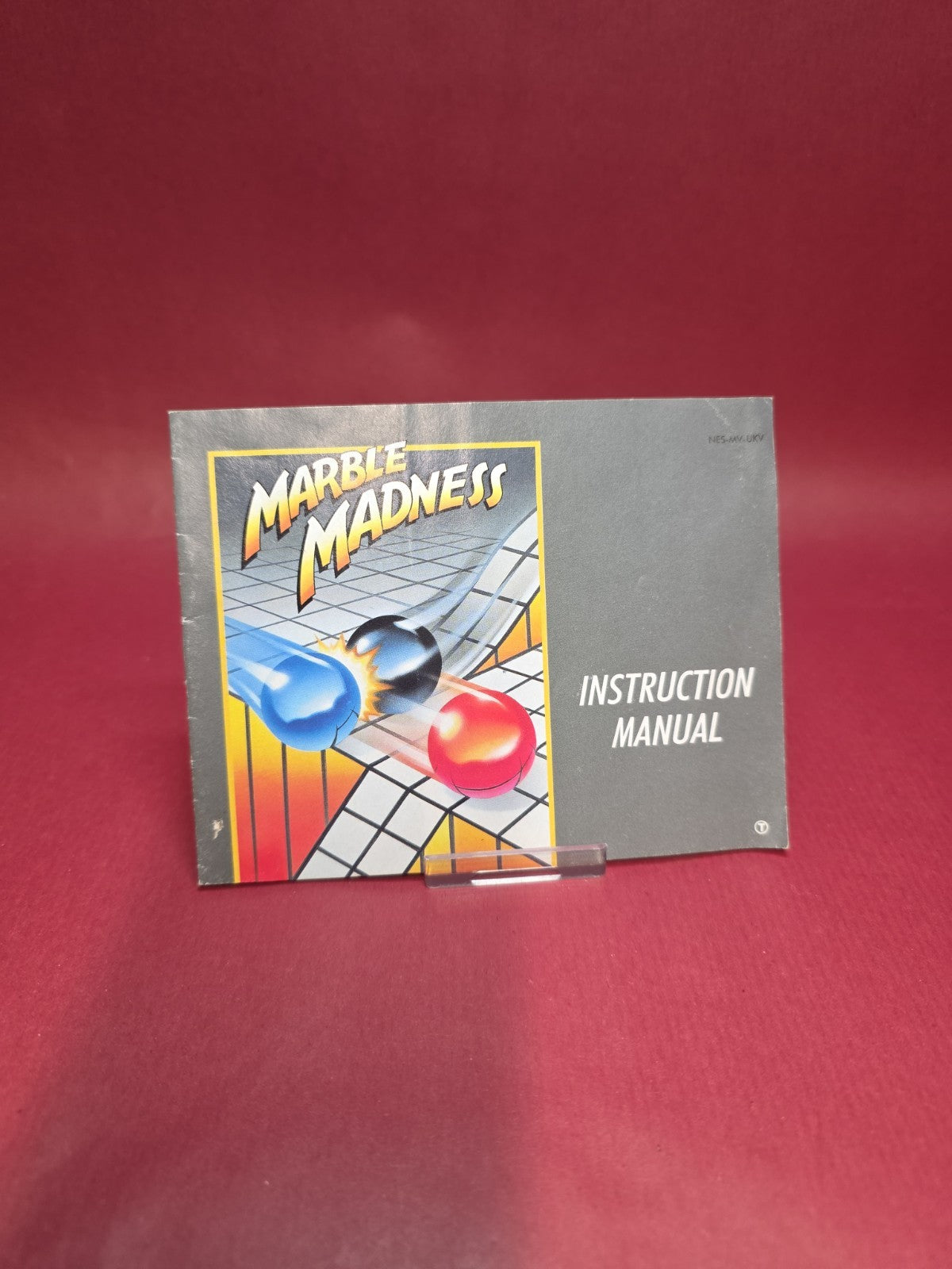 MARBLE MADNESS NES.  Read Description