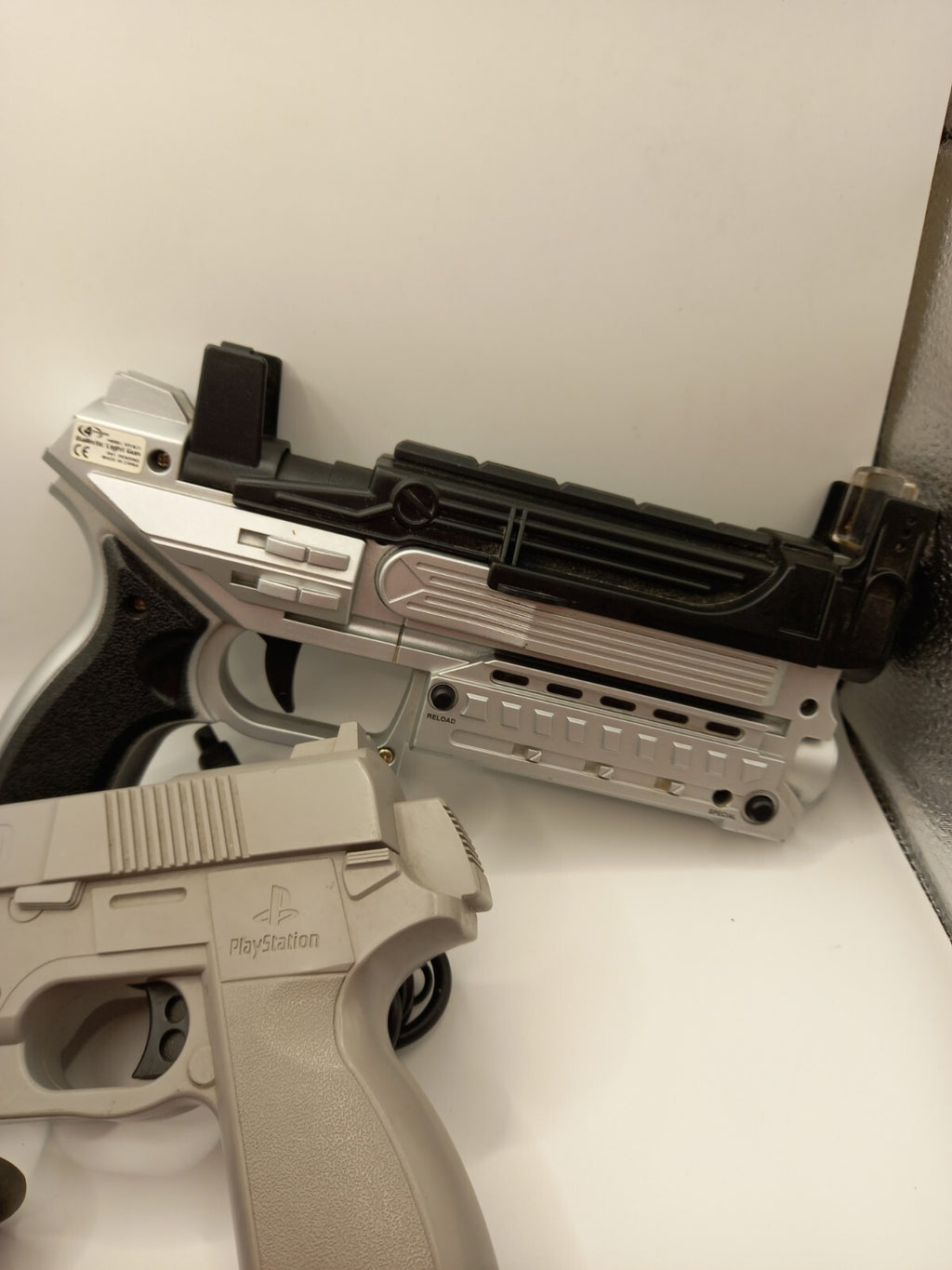 3 X Console Guns PS1/Nintendo - Untested