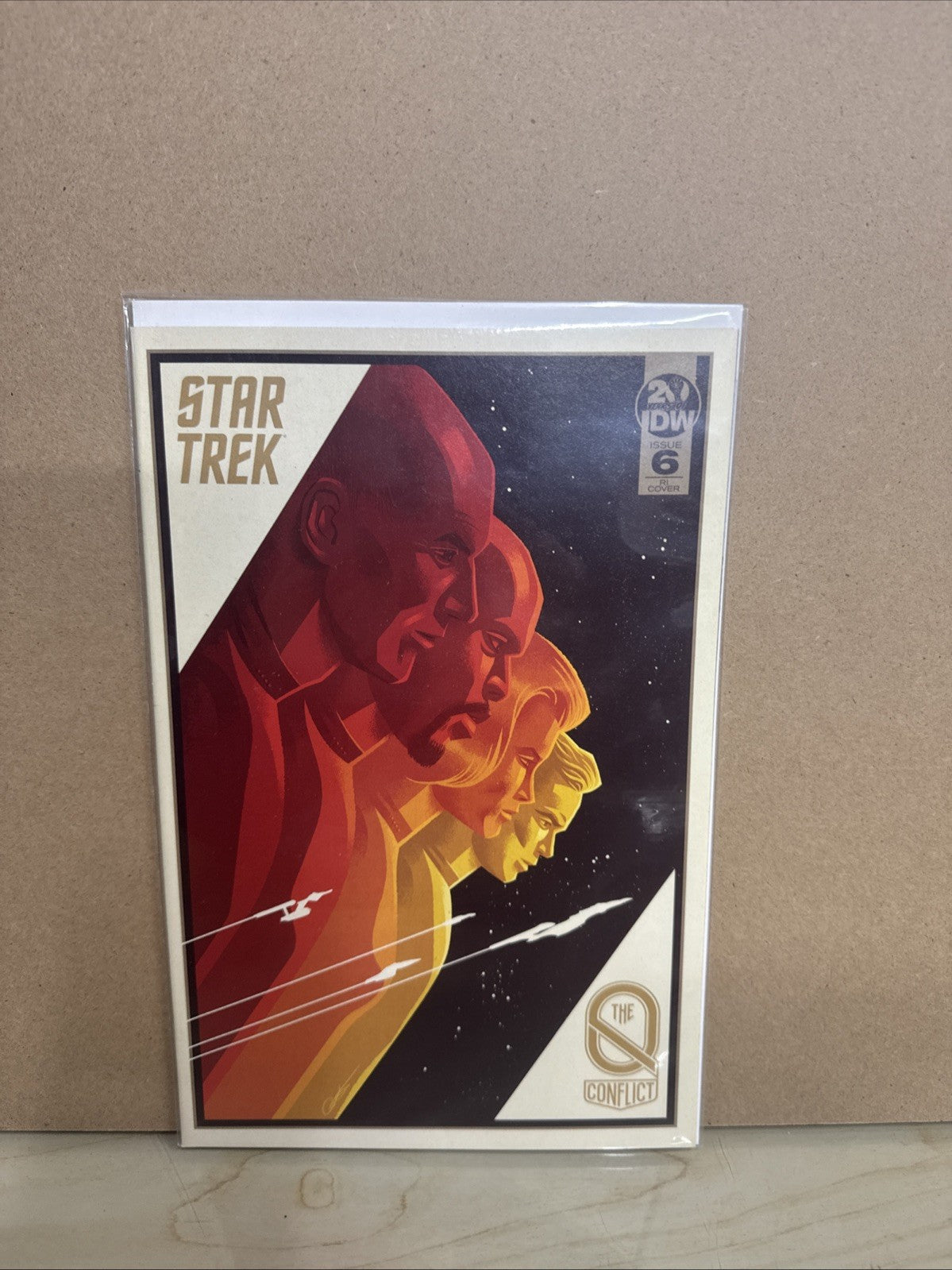 STAR TREK THE Q CONFLICT VARIANT IDW COMICS SET 2019 (6)