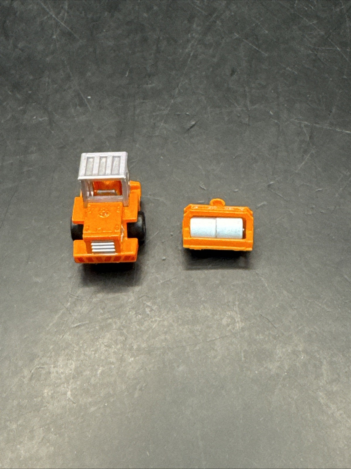 Galoob Micro Machines Construction Collection  1989 Vintage 5 Vehicle