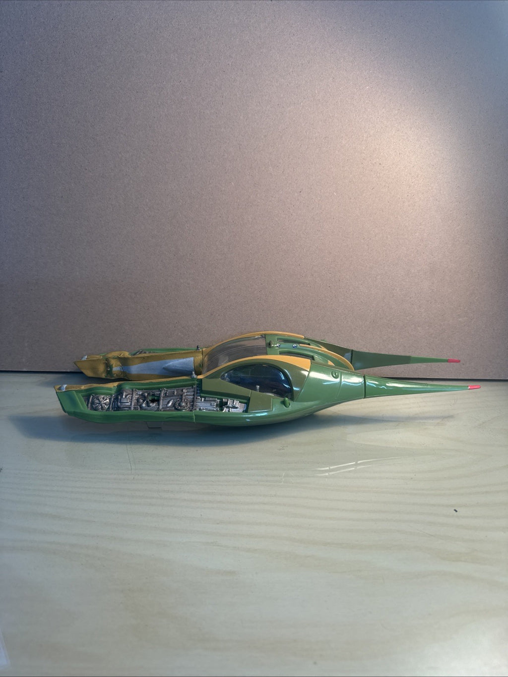 star wars zam wesell Speeder Hasbro 2002