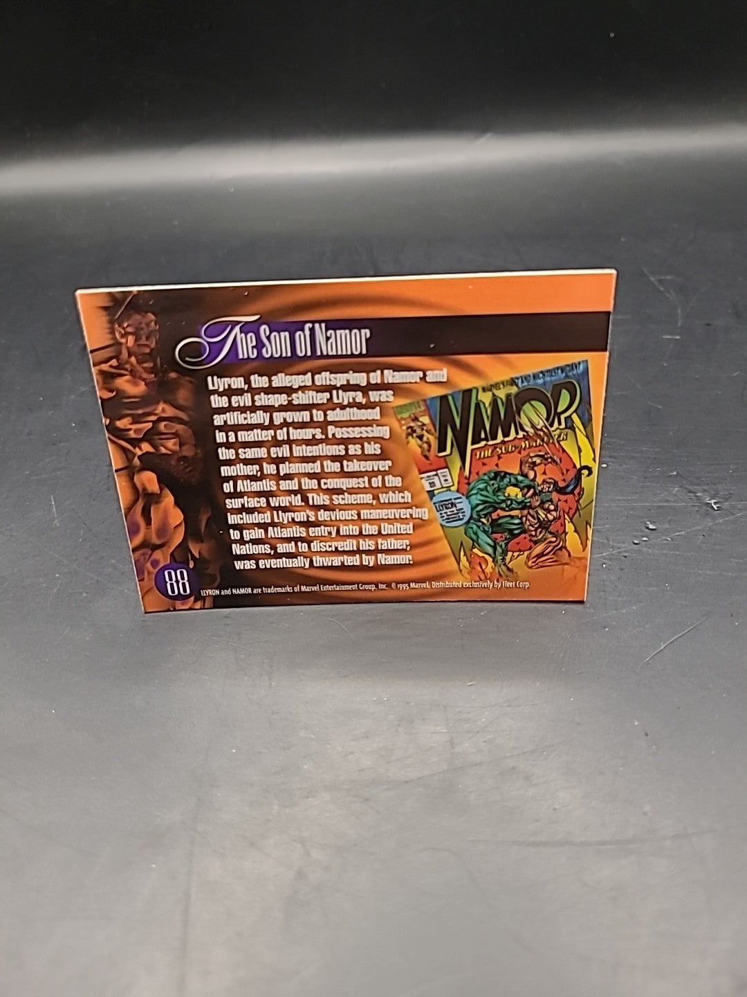 1995 Flair Marvel Annual Card 88 LYRON