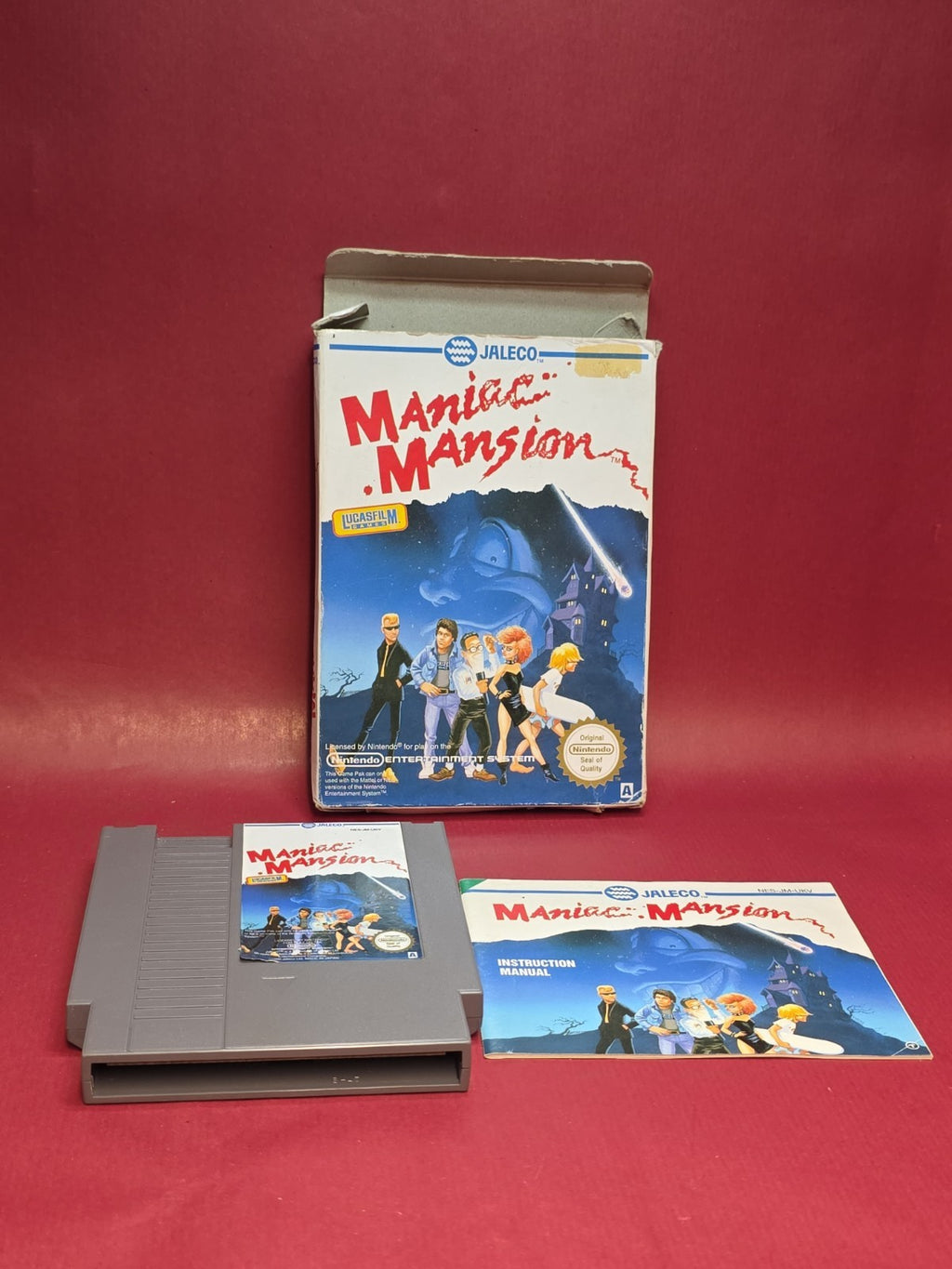 Maniac Mansion (Nintendo NES Game) READ DESCRIPTION