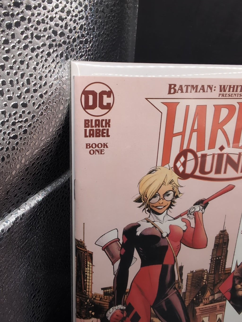 Dc Black Label Batman White Knight Presents Harley Quinn Book One