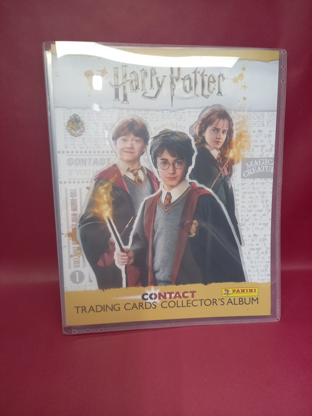 Harry Potter (Contact) Trading Card Album Complete With 140 Trading Cards 