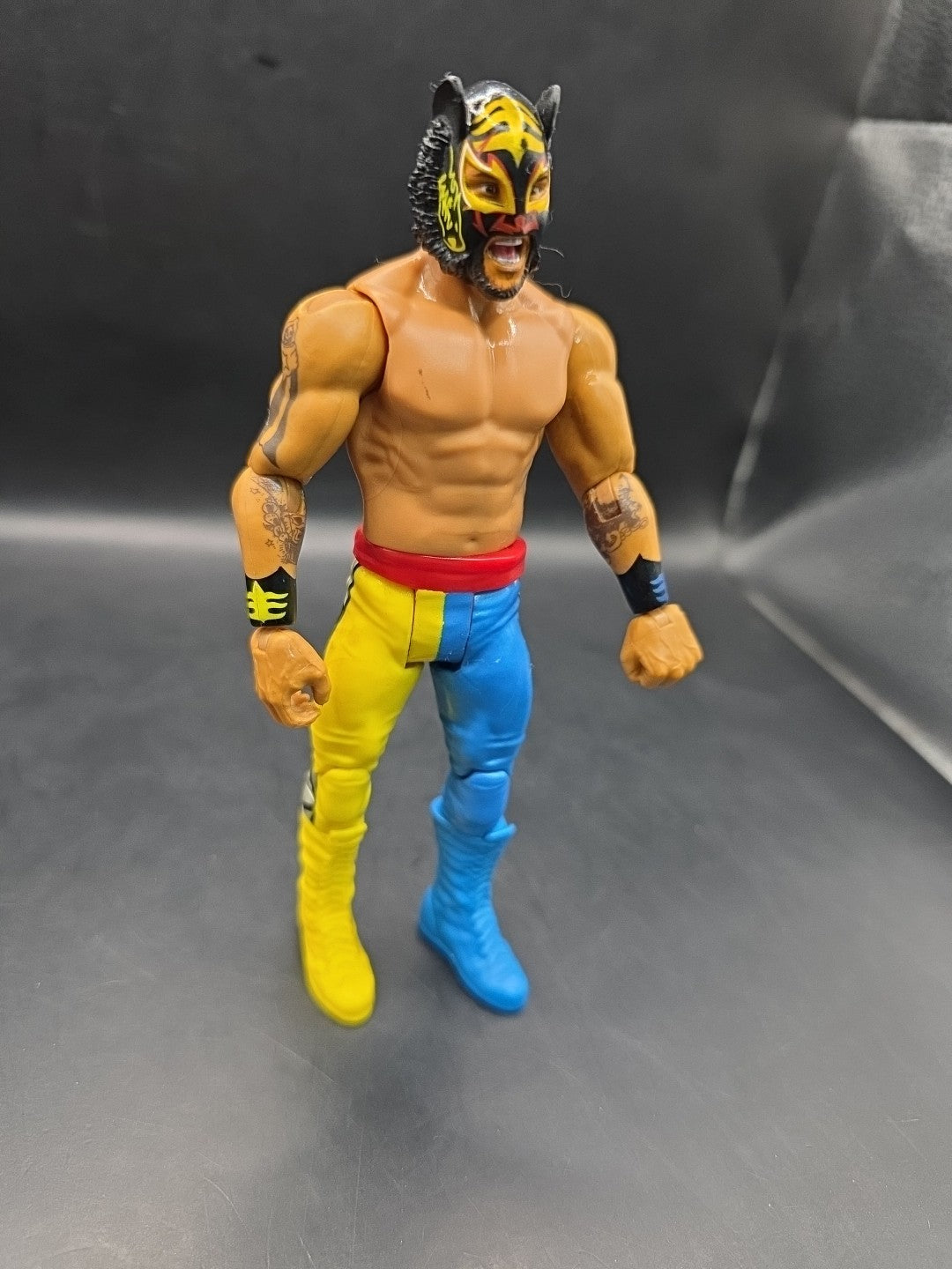 WWE MATTEL LINCE DORADO BASIC 131 WRESTLING FIGURE AEW WWF WRESTLER 2022