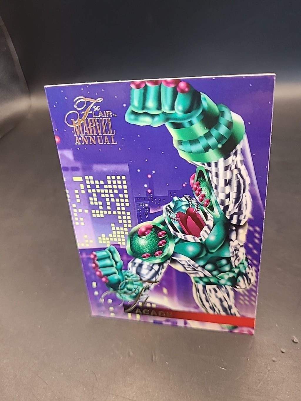 1995 Flair Marvel Annual #54 Facade