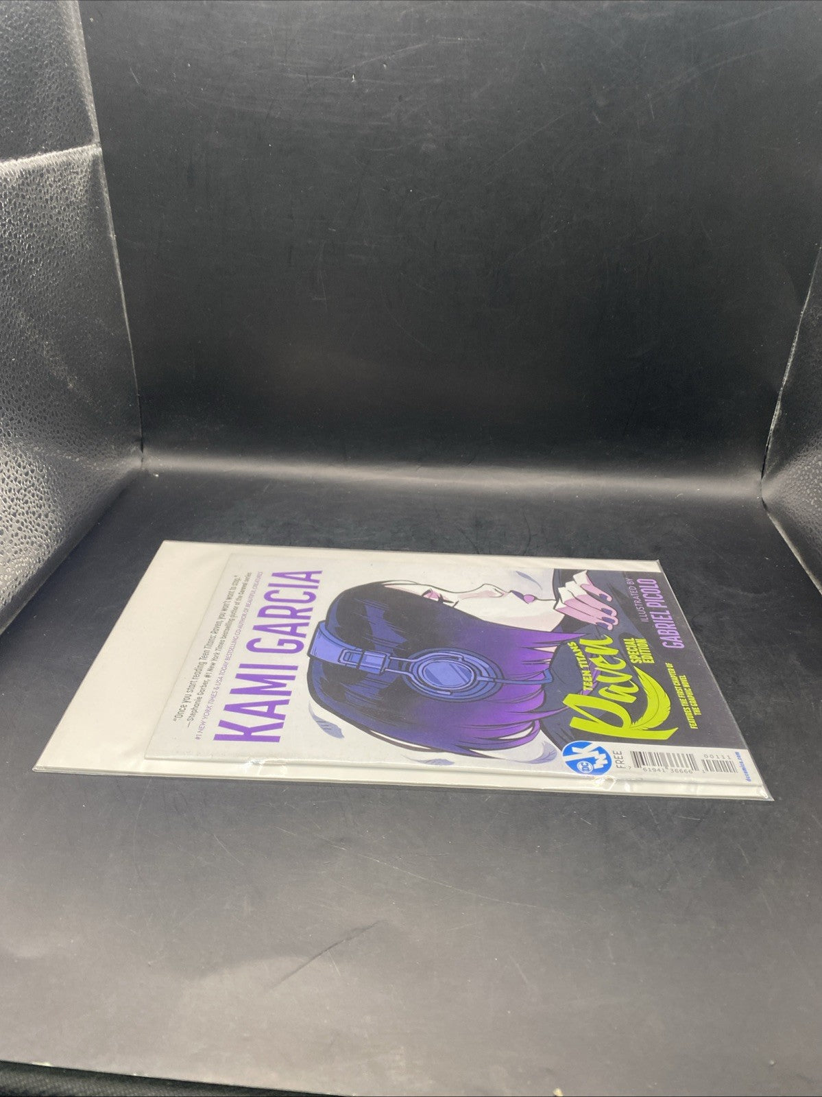 Teen Titans: Raven Special Edition, Kami Garcia, Paperback