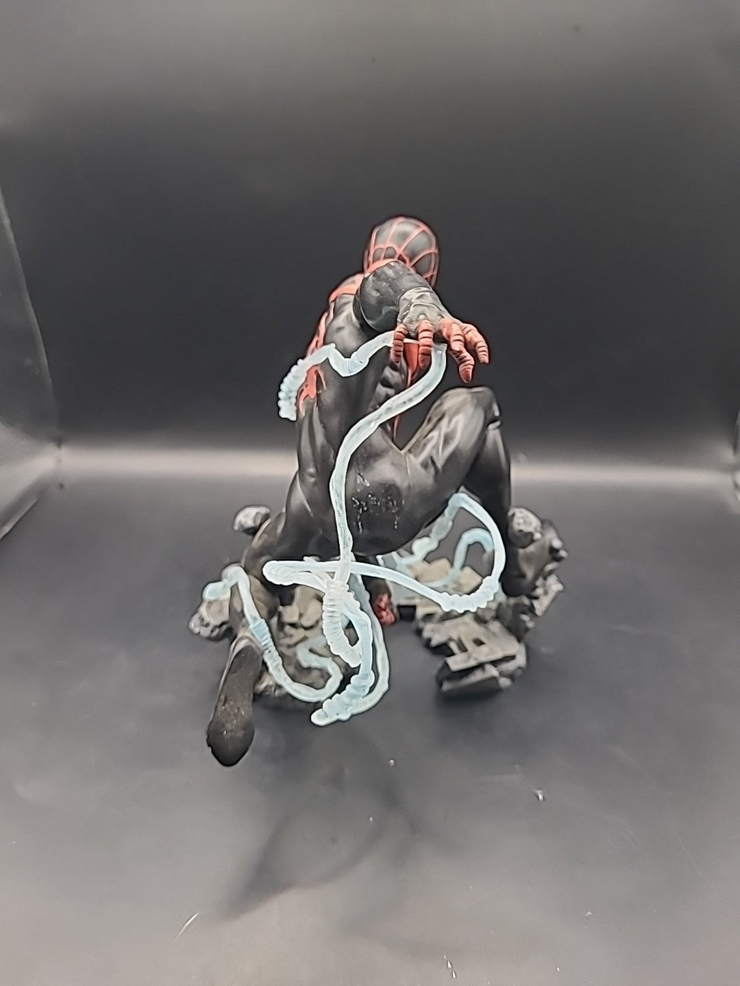 Diamond Select Toys Miles Morales 23cm Limited Edition Statue