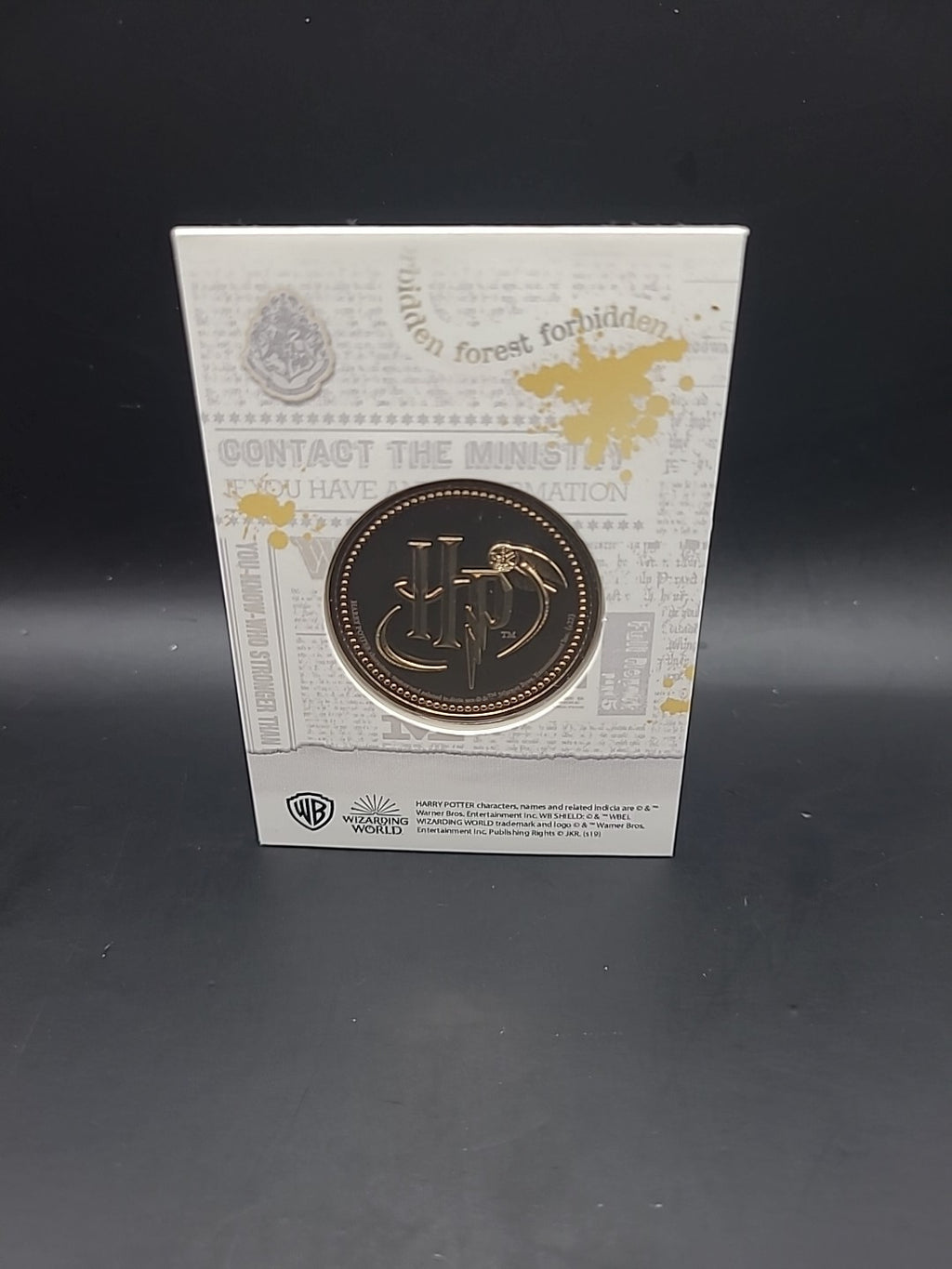 Harry Potter Medal Coin Collection - Artefacts And Spells - Chocolate Frog 