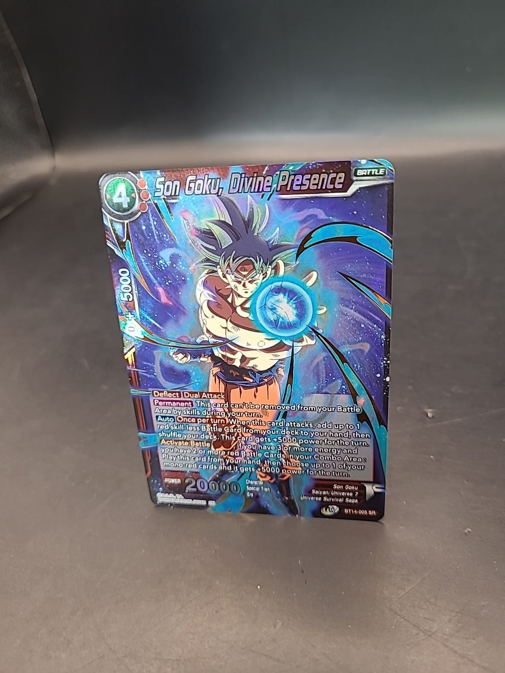 Son Goku, Divine Presence BT14-005 SR - Dragon Ball Super Card Game
