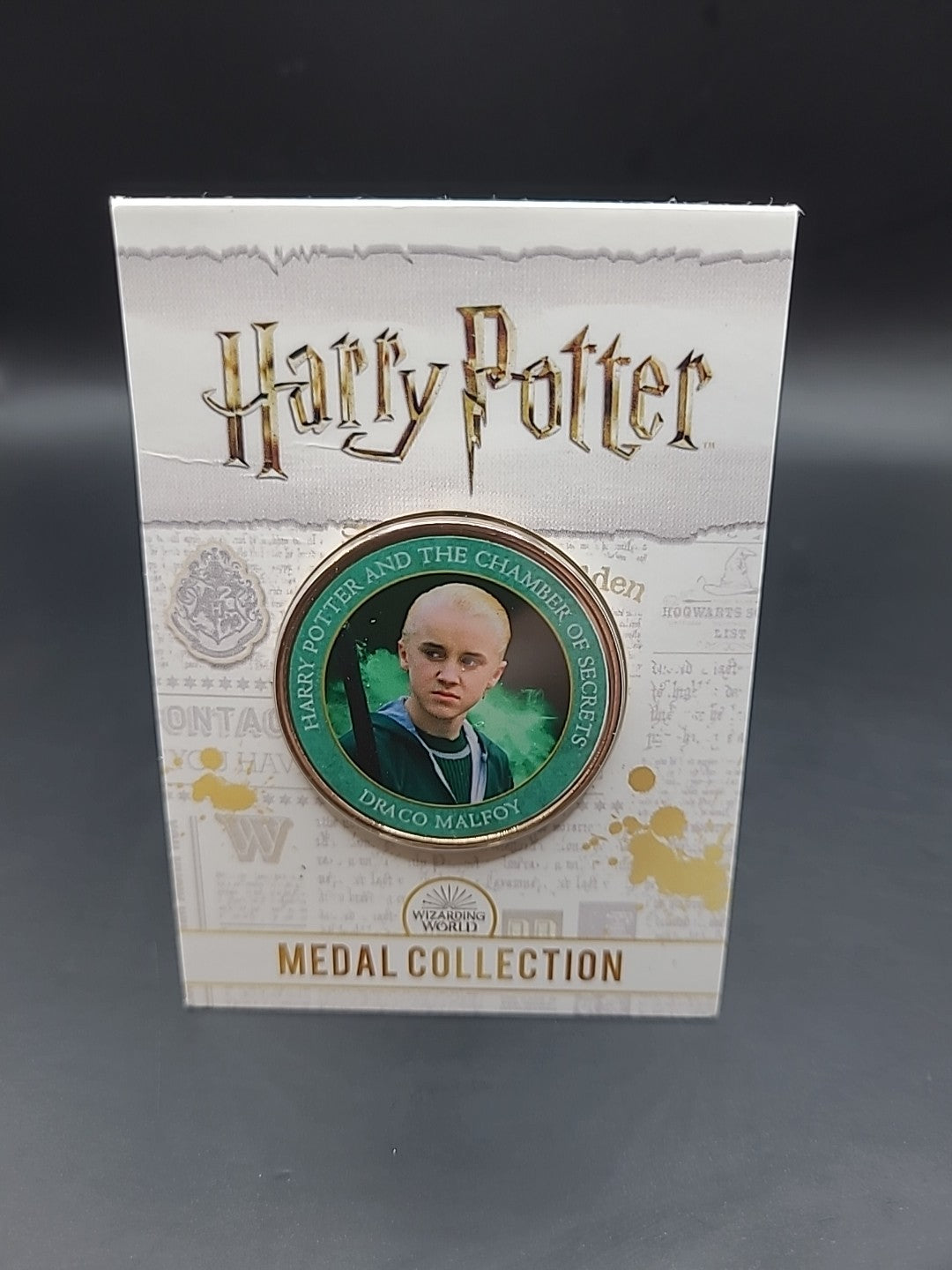 RARE HARRY POTTER MEDAL COIN IN CARD DRACO MALFOY THE CHAMBER OF SECRETS