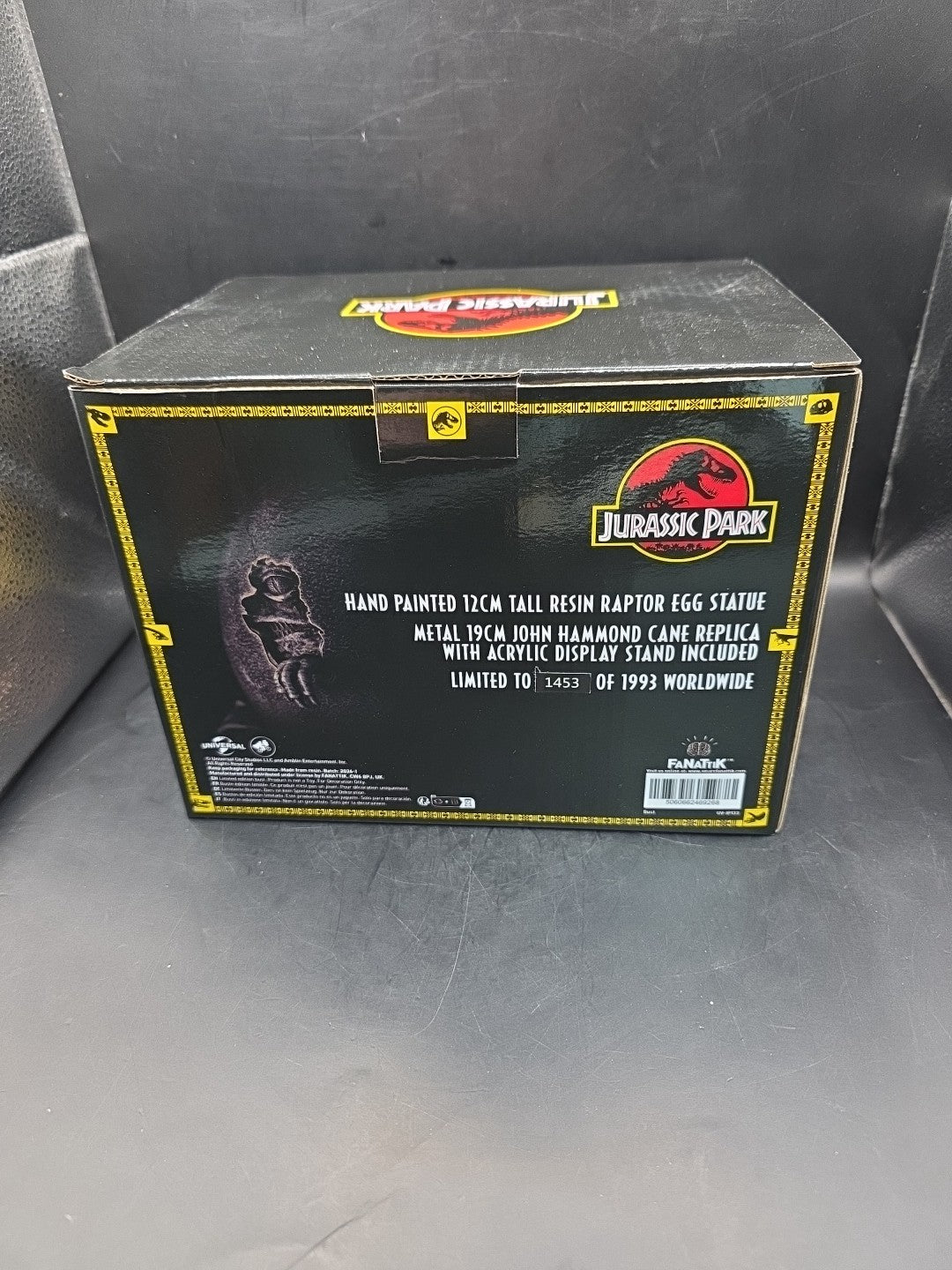 Jurassic Park 30th Anniversary Replica Egg & John Hammond Cane Set RARE