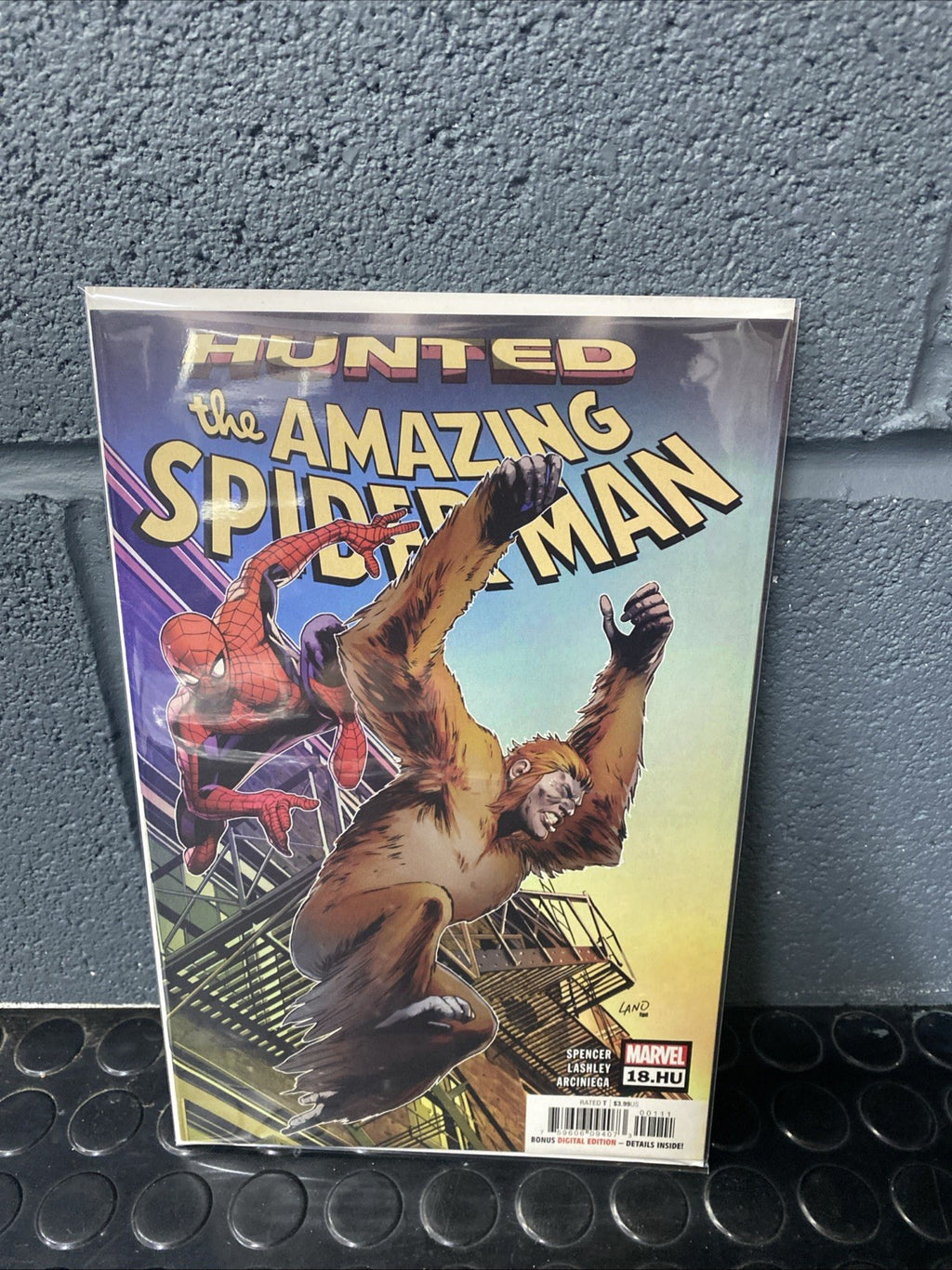 Amazing Spider-Man #18HU (2019) Marvel Hunted Gibbon Kraven the Hunter Rhino VF+