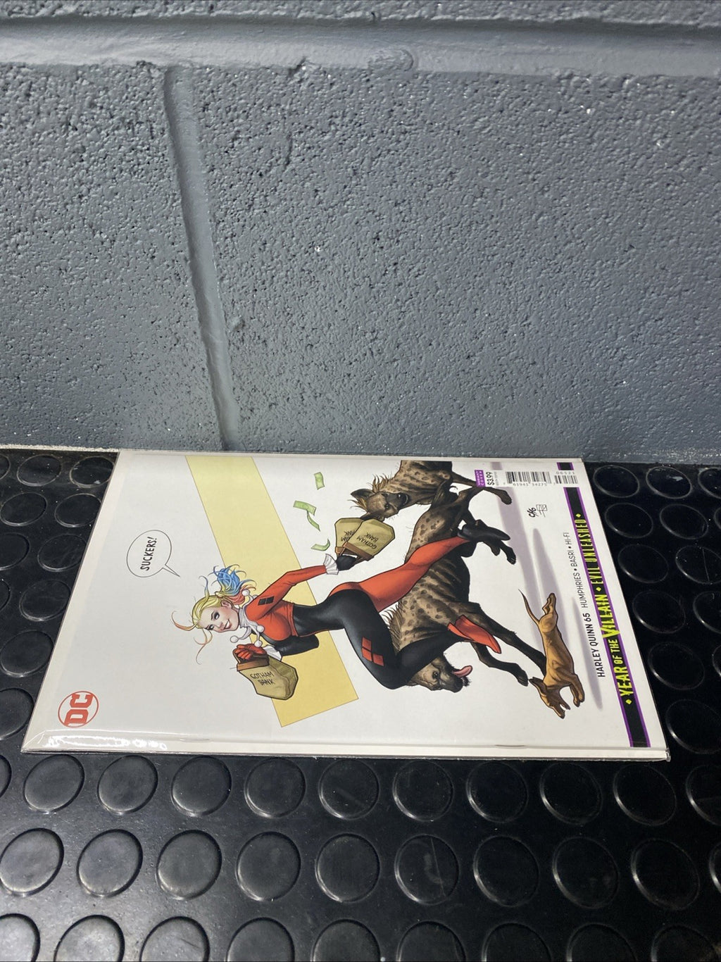 HARLEY QUINN (2016) #65  YOTV  VARIANT