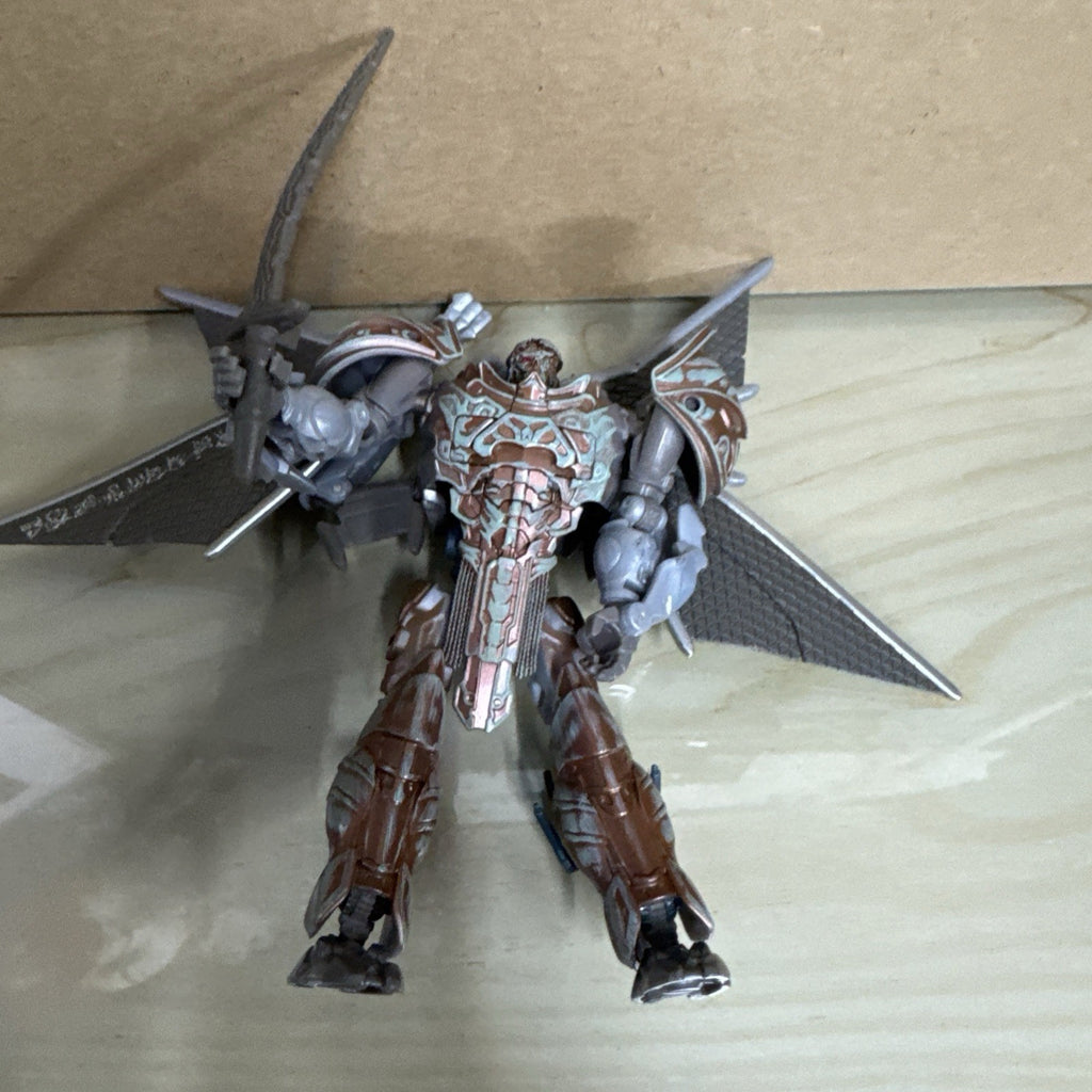 Transformers The Last Knight Delux Skullitron Premier Edition Deluxe Class