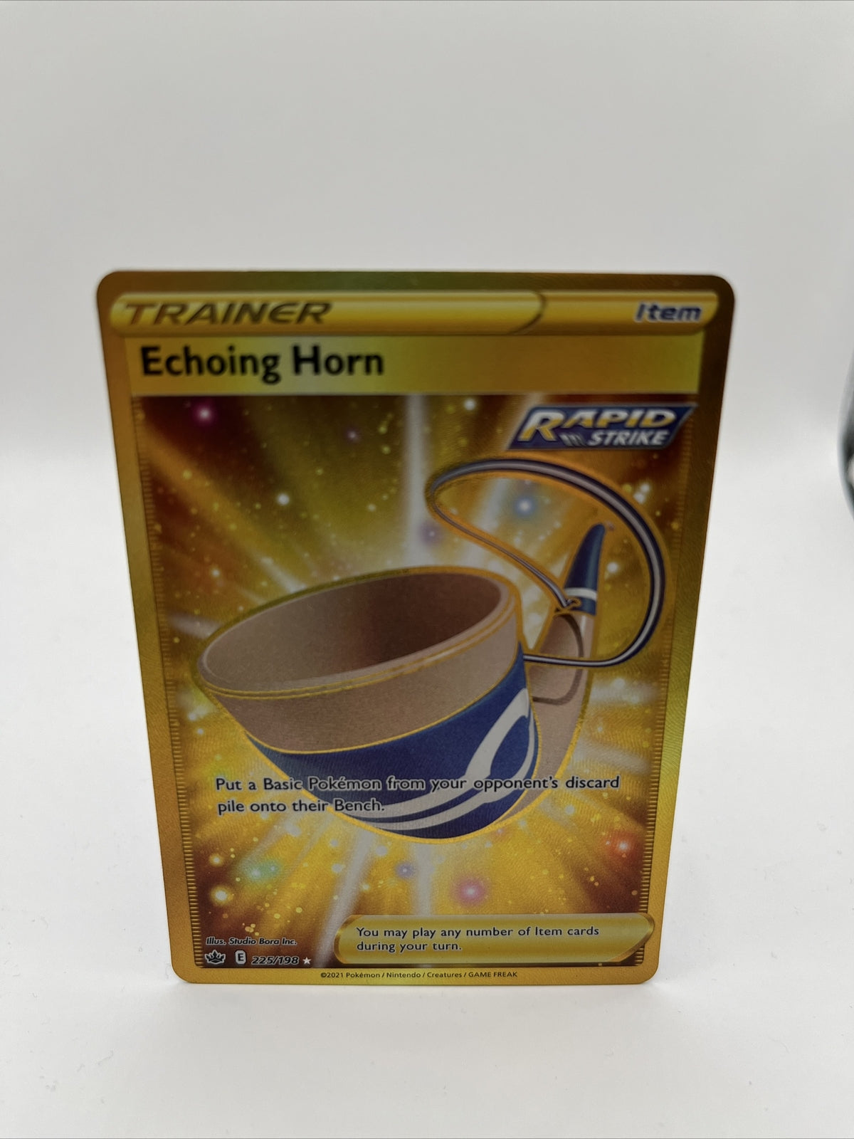 Pokémon Card Echoing Horn 225/198 Chilling Reign Holo