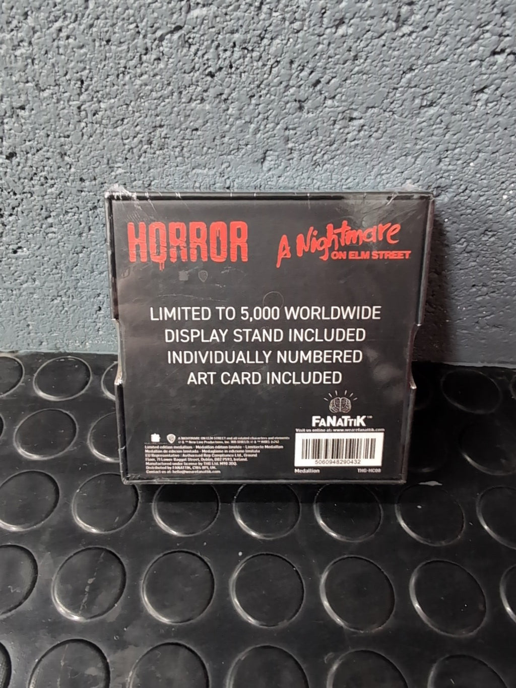 A Nightmare on Elm Street Limited Edition Metal Film Medallion - 5000 Worldwide