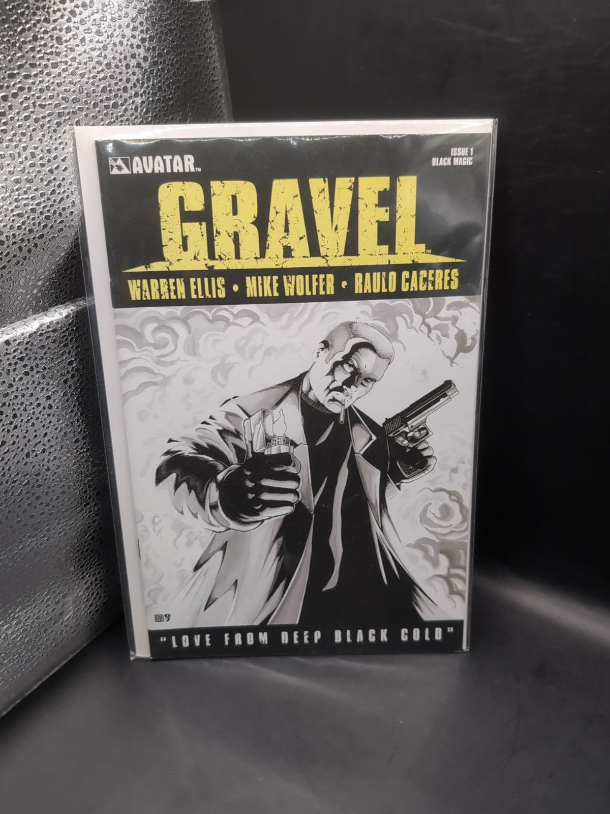 Gravel #1 - Avatar | Warren Ellis Black Magic Variant B&W - w/Bag+Board