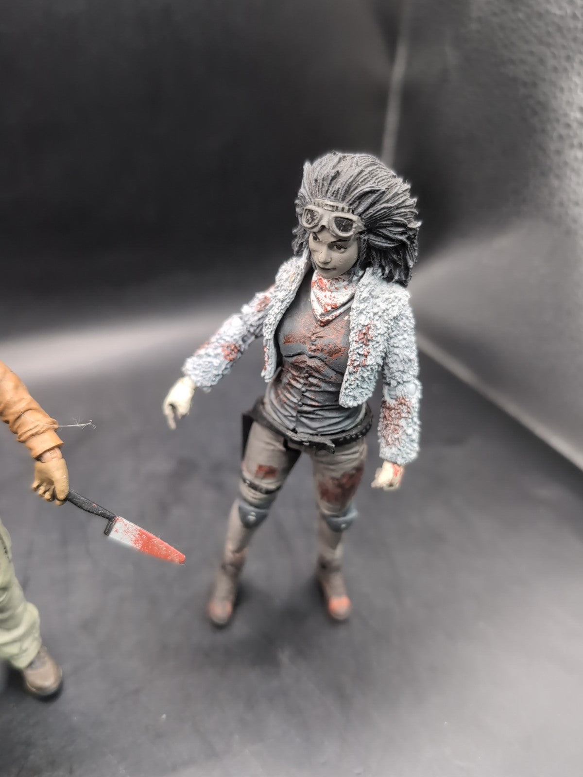 3 X Walking Dead McFarlane Figures Riot Gear Glenn, Princess & Bob