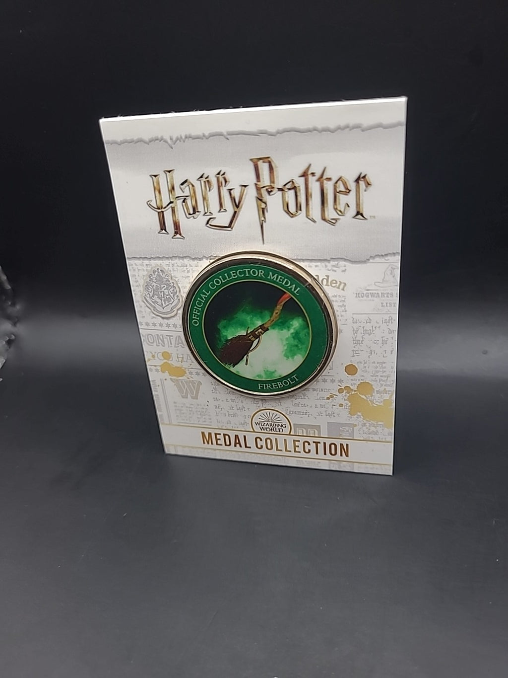 Harry Potter Medal Coin Collection - Artefacts And Spells - Firebolt