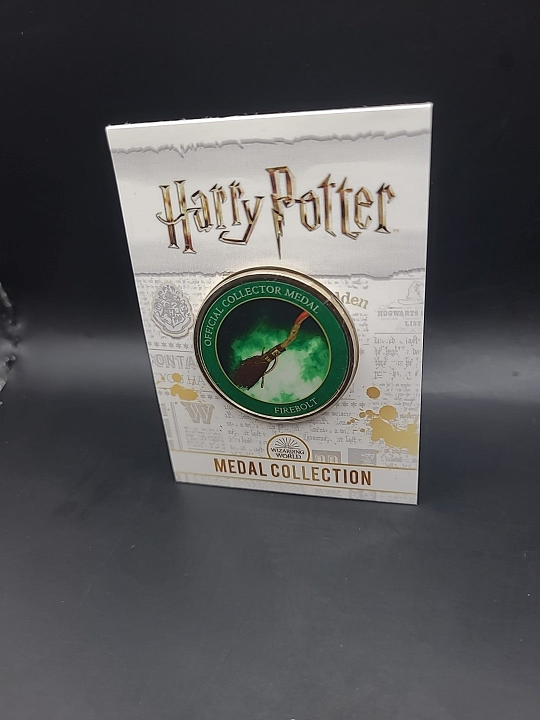 Harry Potter Medal Coin Collection - Artefacts And Spells - Firebolt