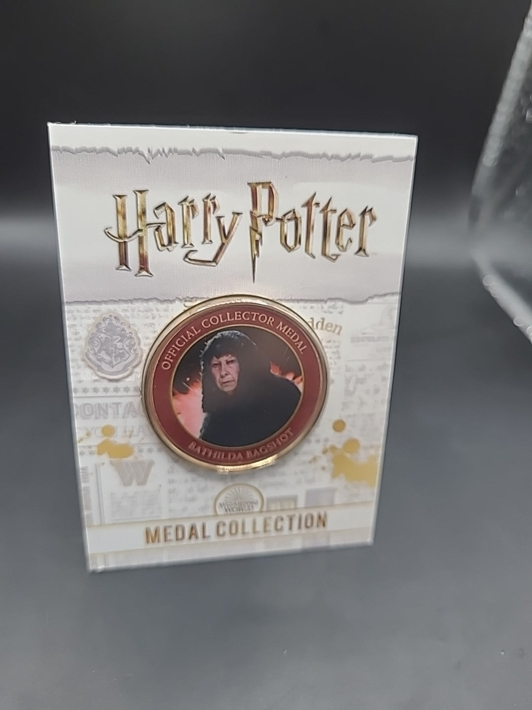 Harry Potter medal collection - Bathilda Bagshot