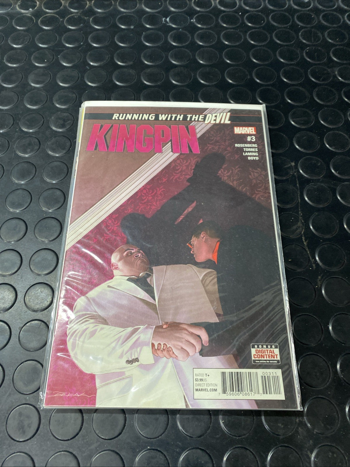 Marvel comics bundle X6