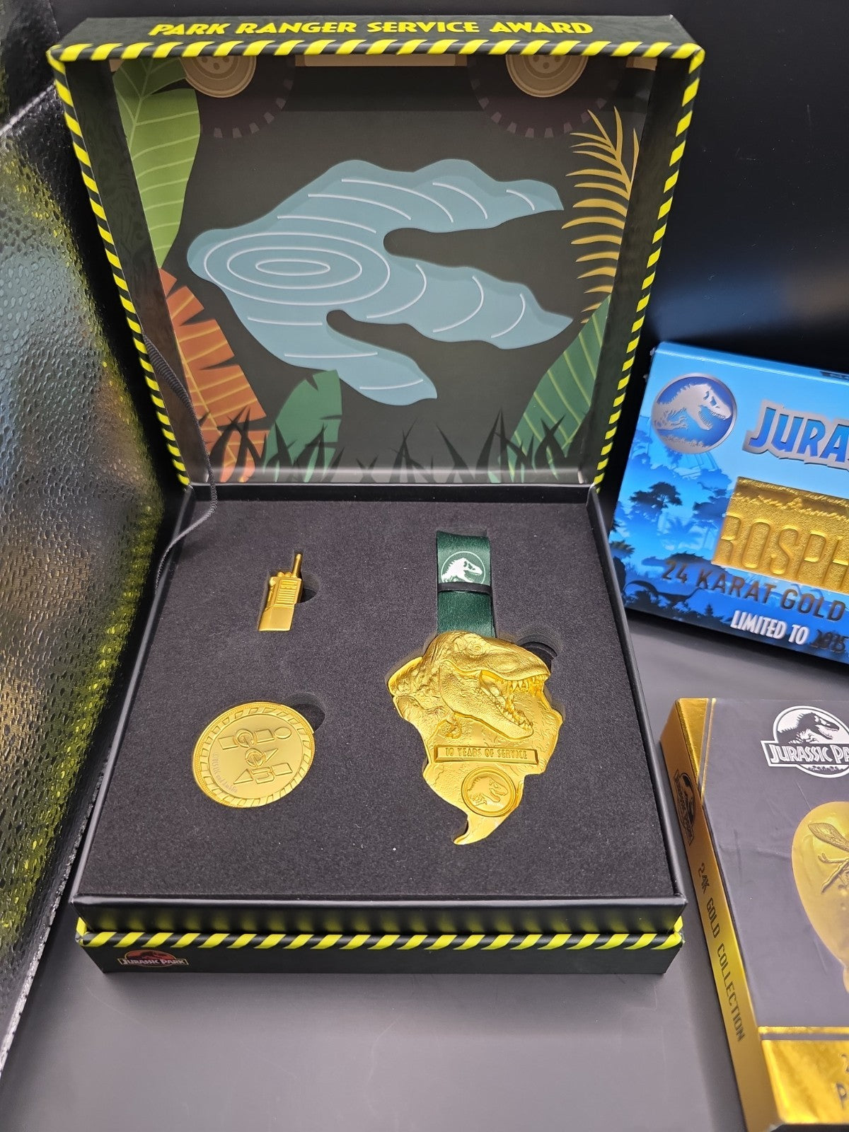 Jurassic Park/World Bundle Badge, Ticket, Ranger Set
