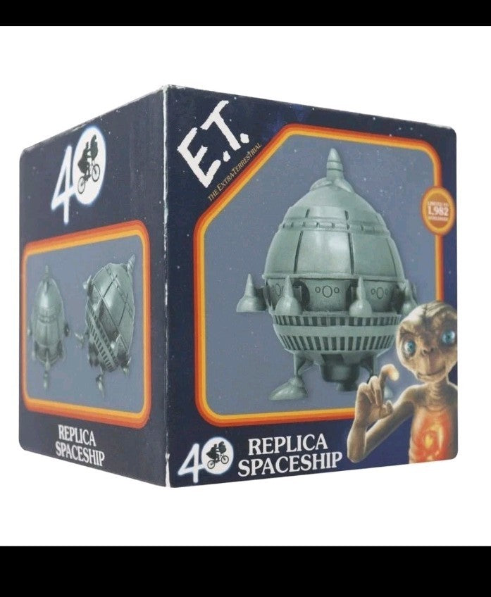 E.T. Limited Edtion 40th Anniversary 3D Spaceship Scaled Replica RARE