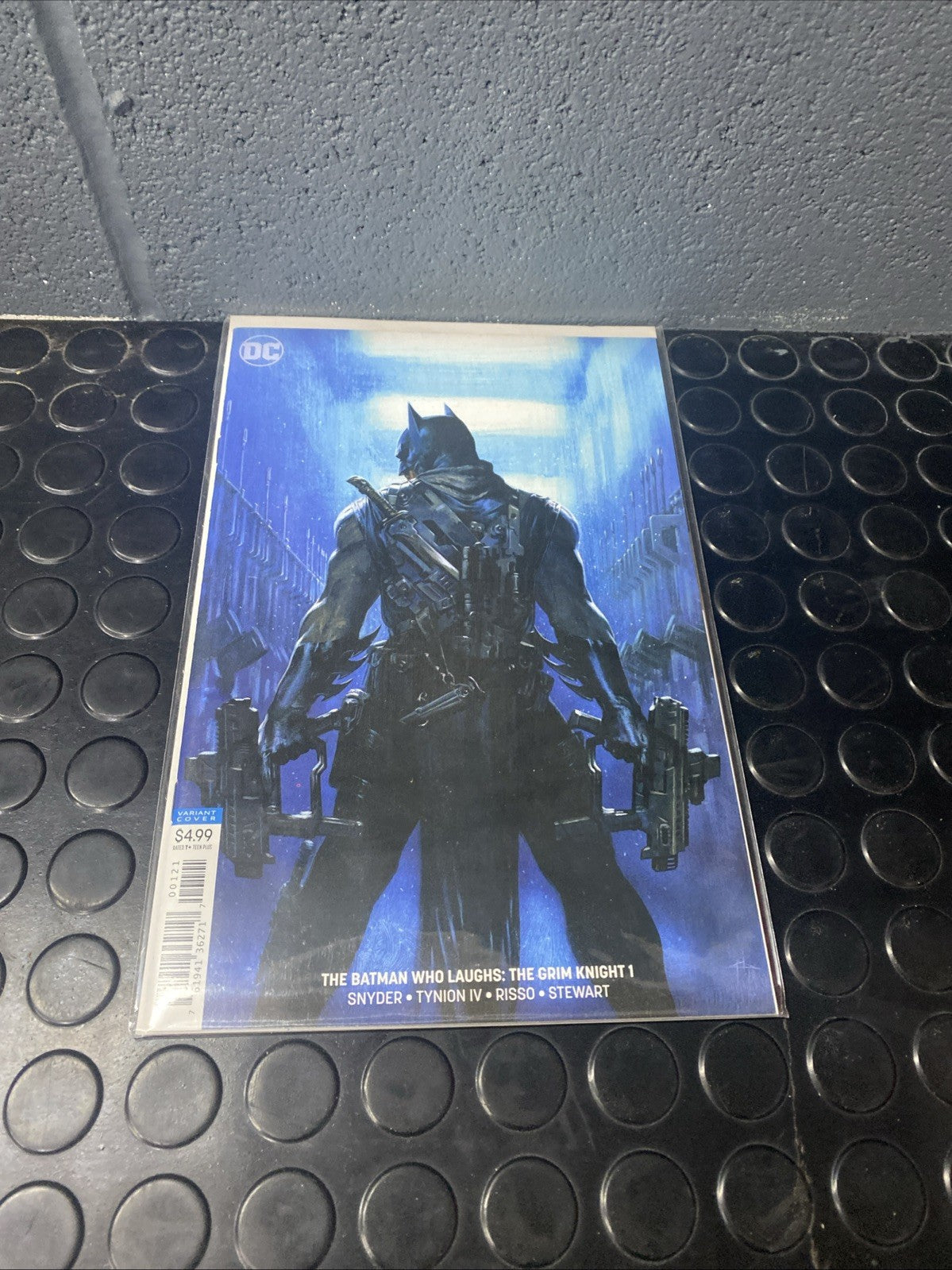 The Batman Who Laughs: The Grim Knight #1 Cover B Gabriele Dell'Otto Variant