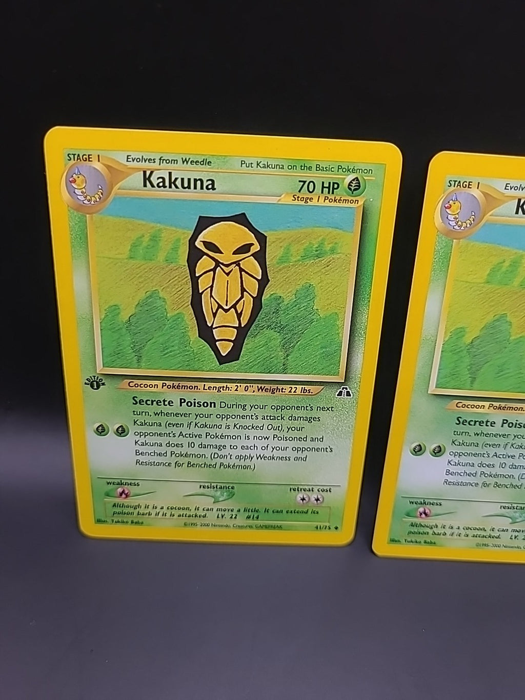 1st Edition & Regular Kakuna 41/75 Neo Discovery Uncommon Pokémon Card WOTC