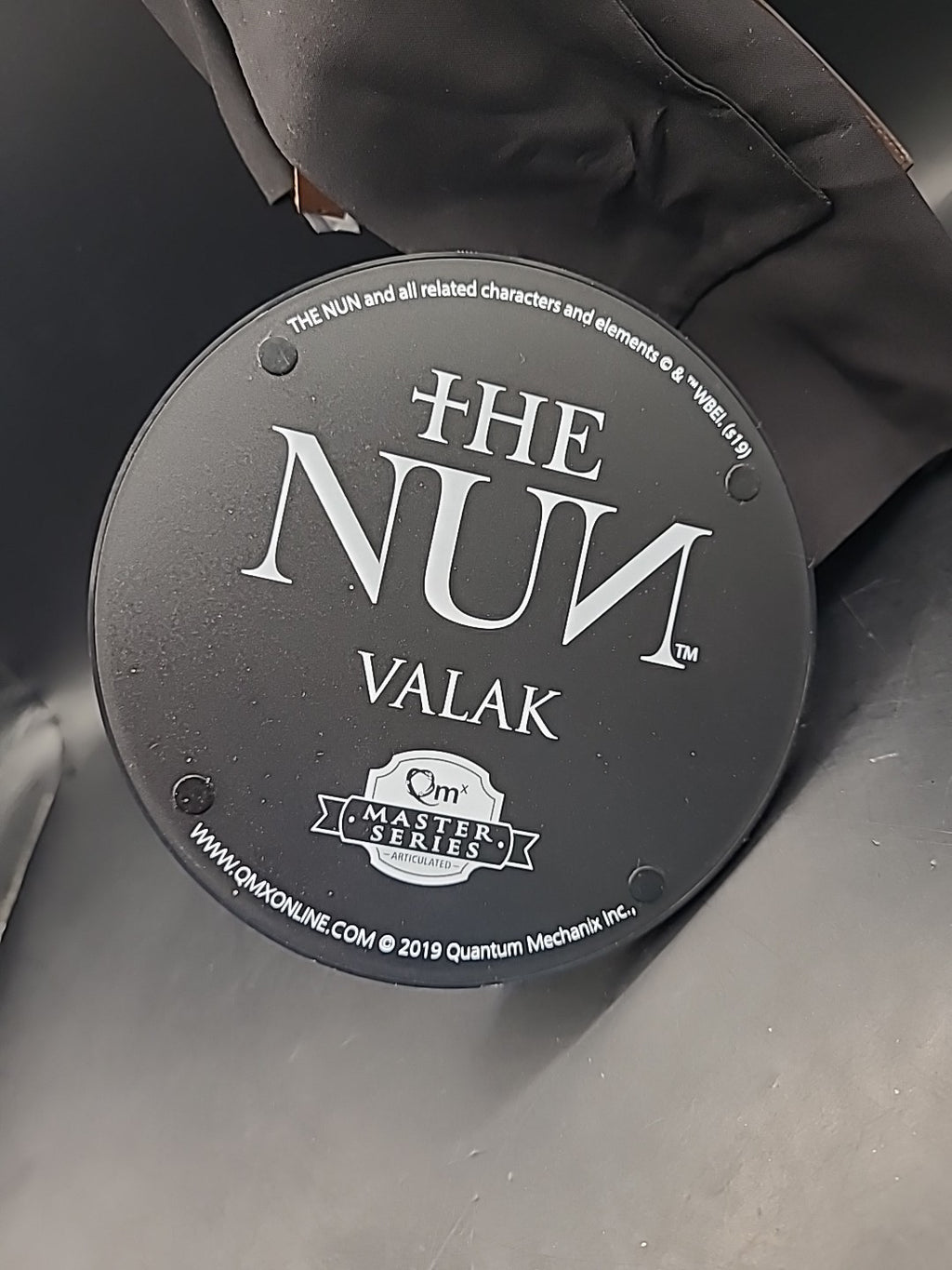 The Nun Valak: QMX Master Series Statue