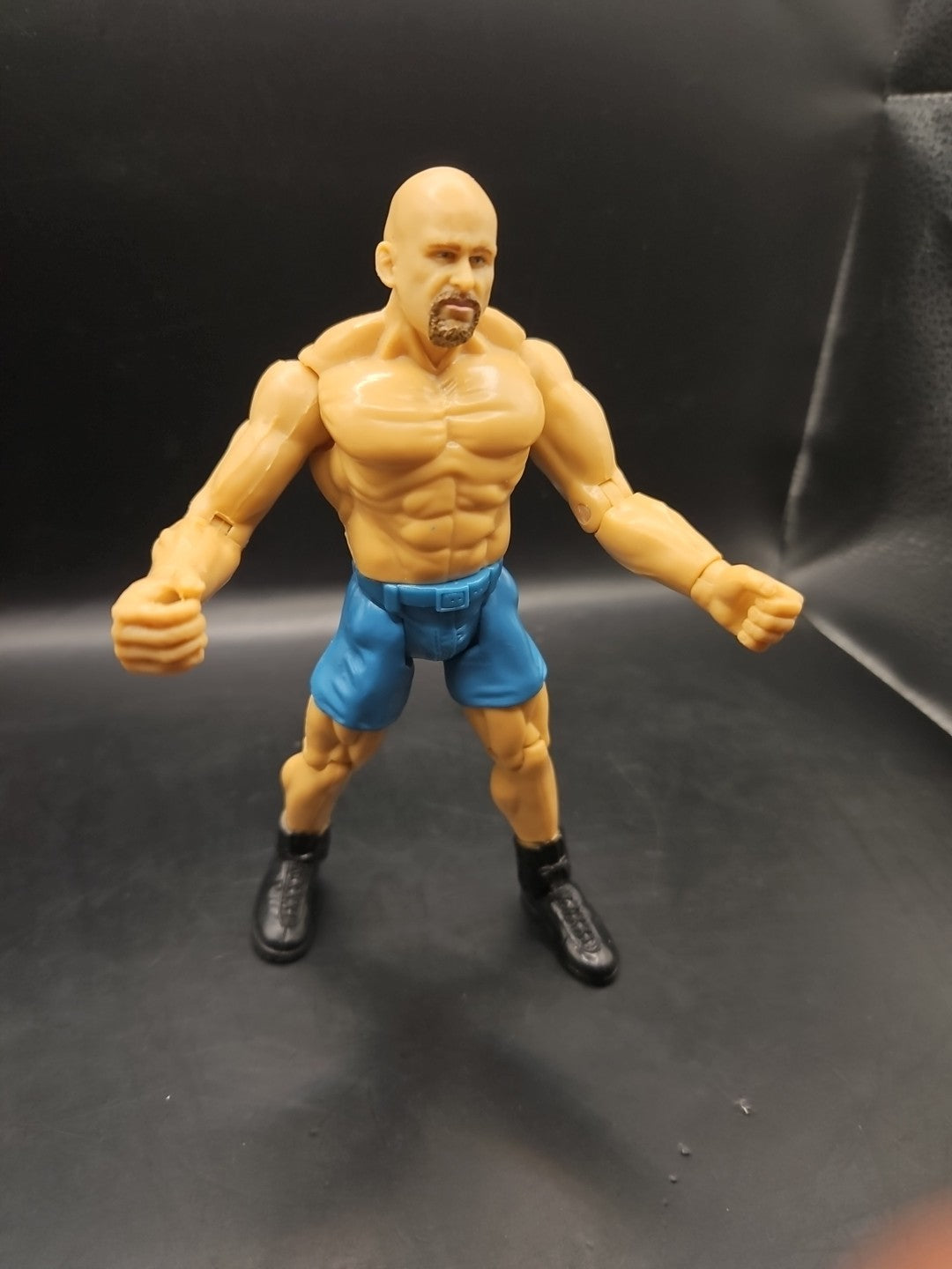 STONE COLD STEVE AUSTIN WWF Jakks Pacific 1999 Titan Tron Live Wrestling Figure
