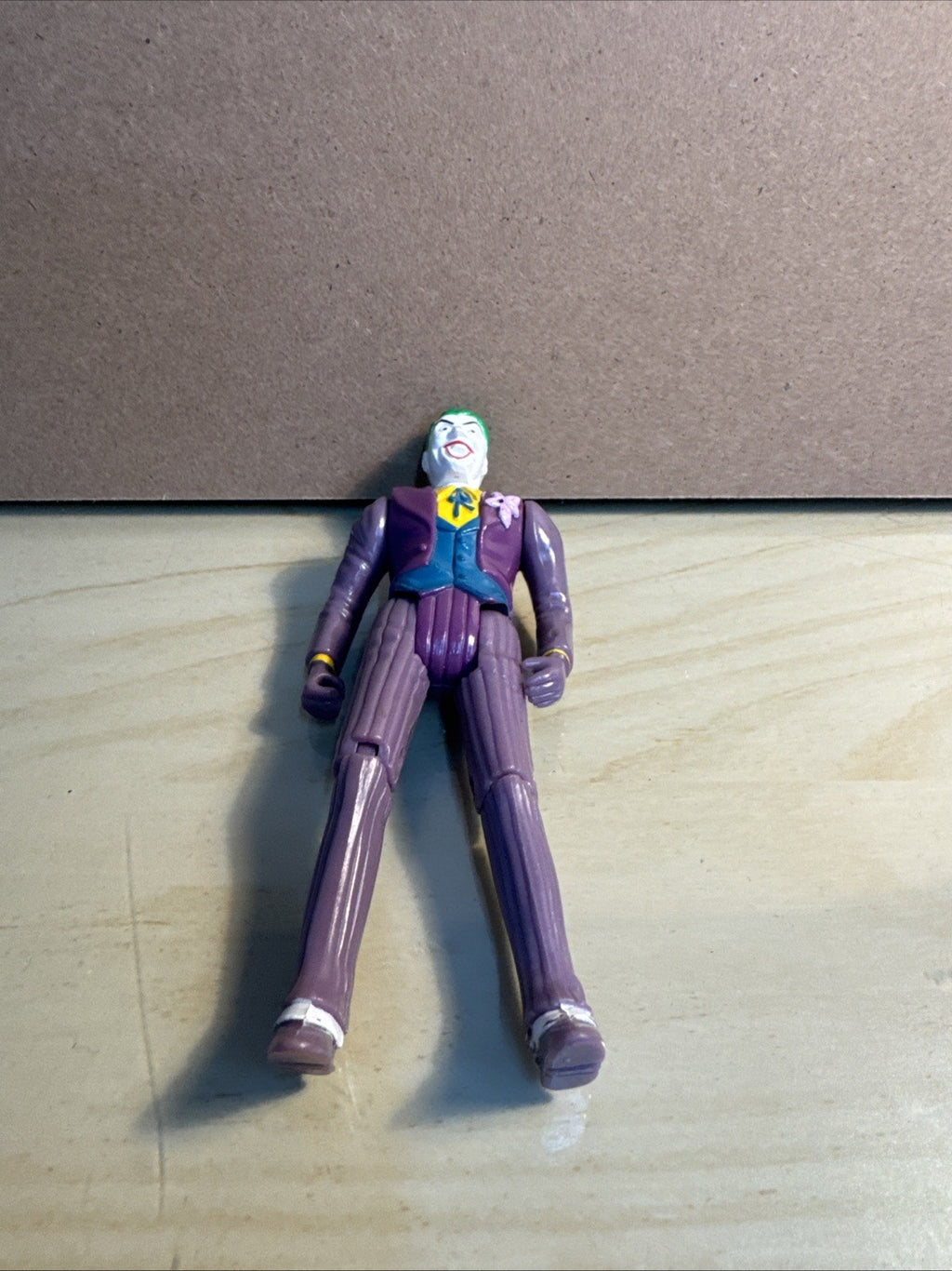 Vintage 1989 Toy Biz DC Comics Batman The Joker Action Figure loose, without hat